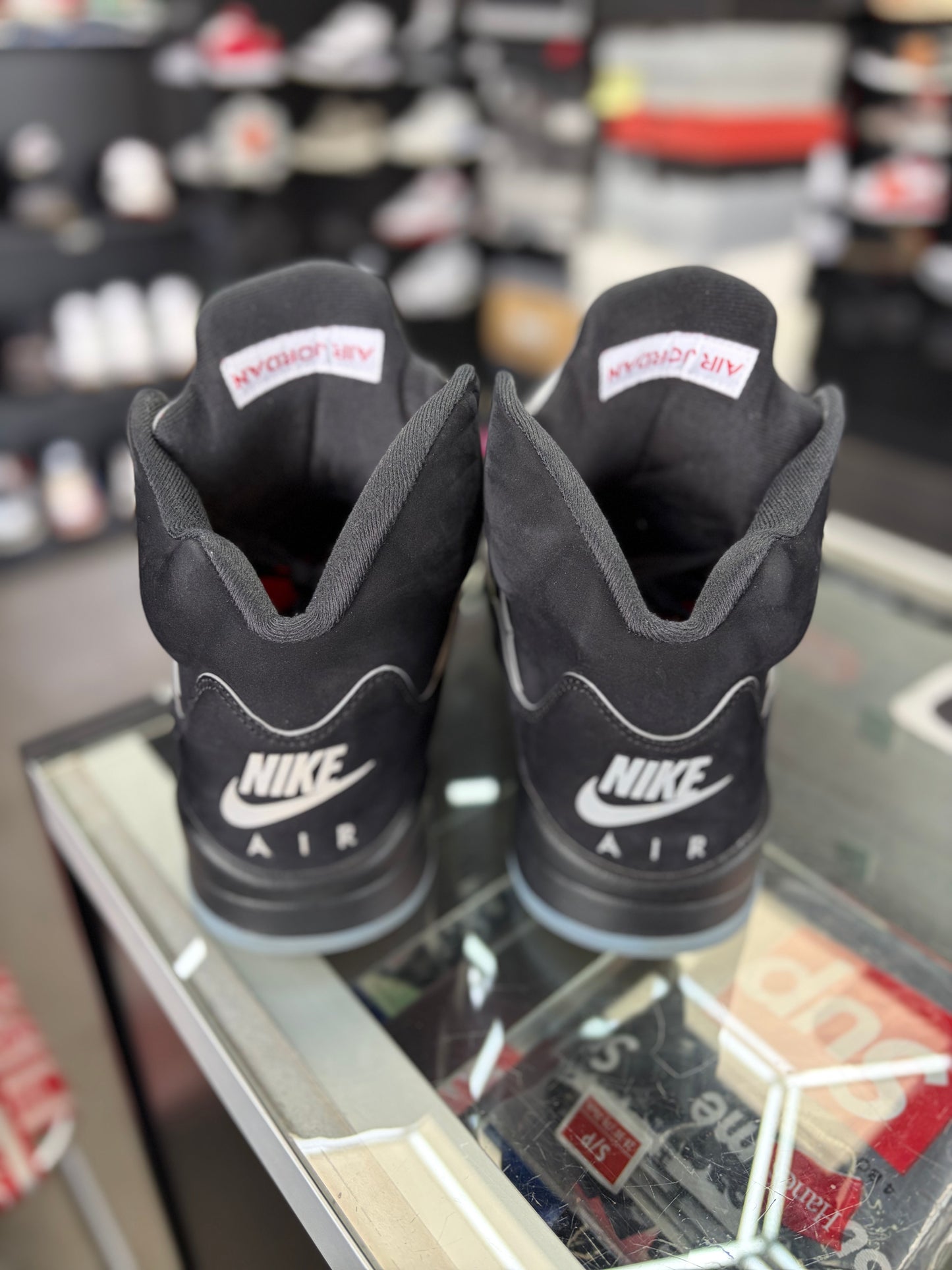 Jordan 5 “Metallic Reimagined” Size 10