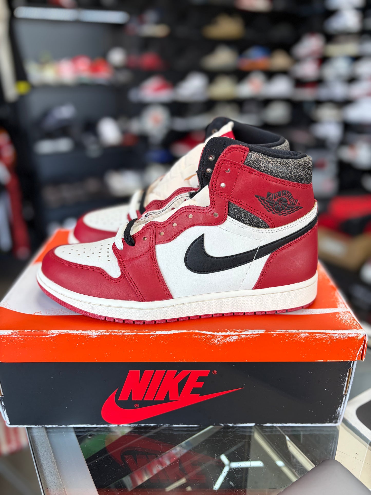 Jordan 1 “Lost & Found” Size 9