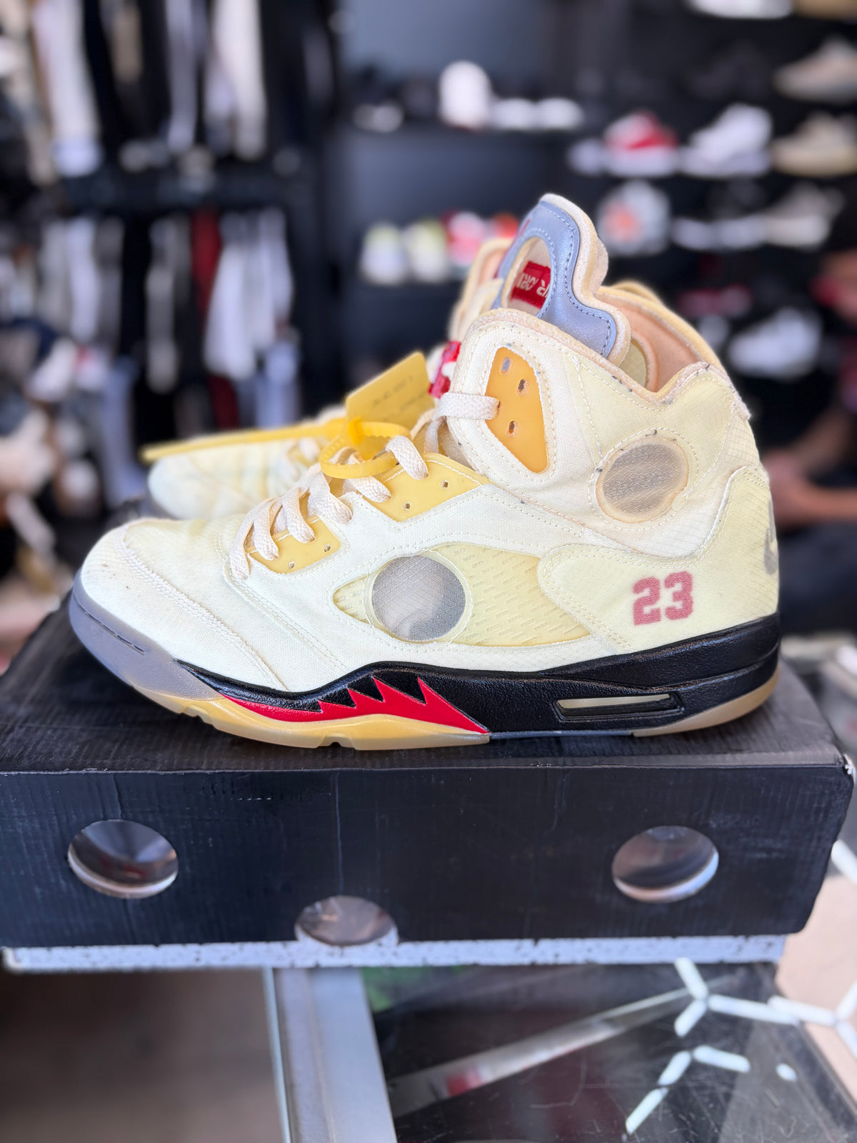 Jordan 5 x Off White “Sail” Size 13