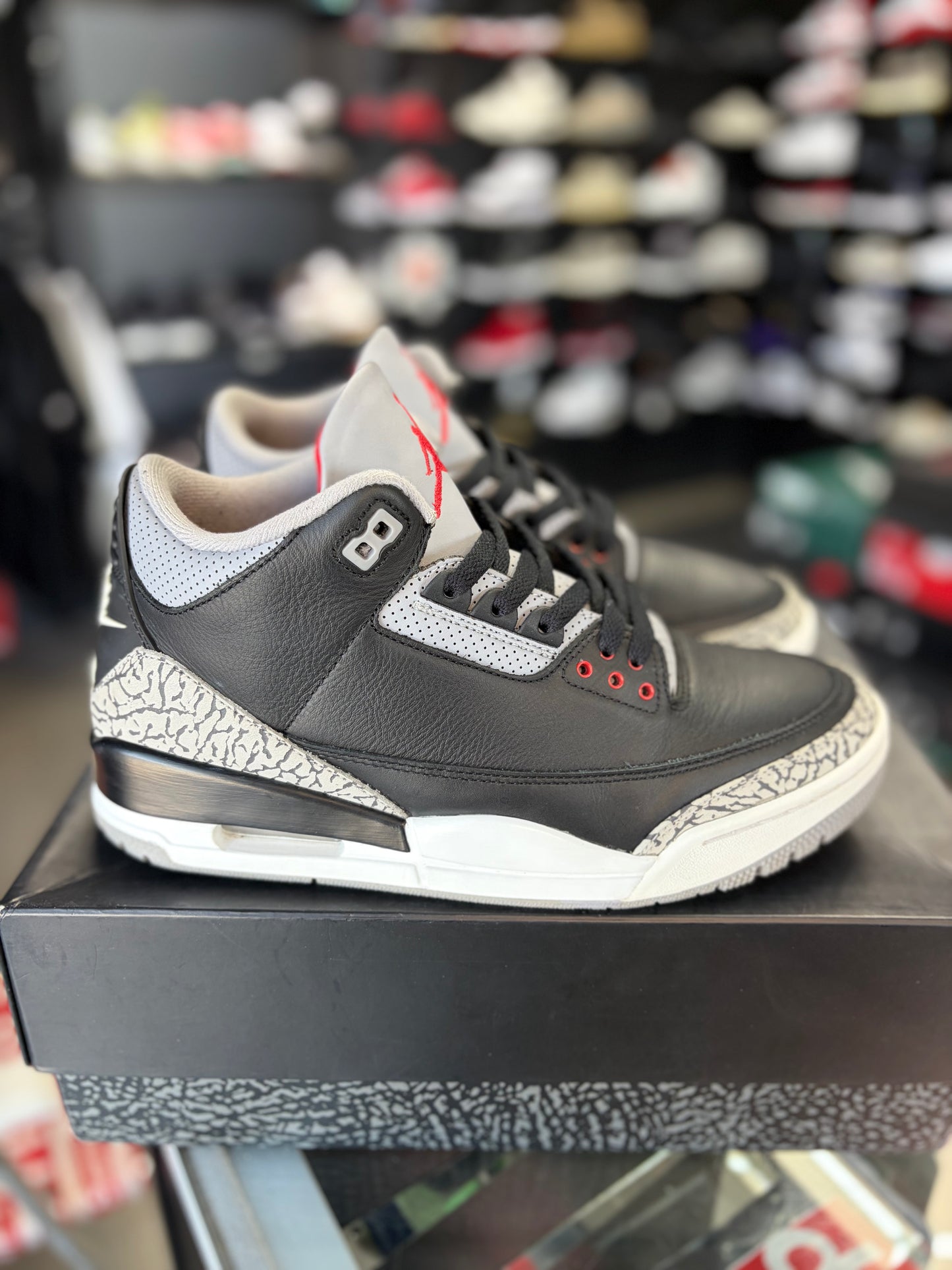 Jordan 3 “Black Cement” Size 9.5