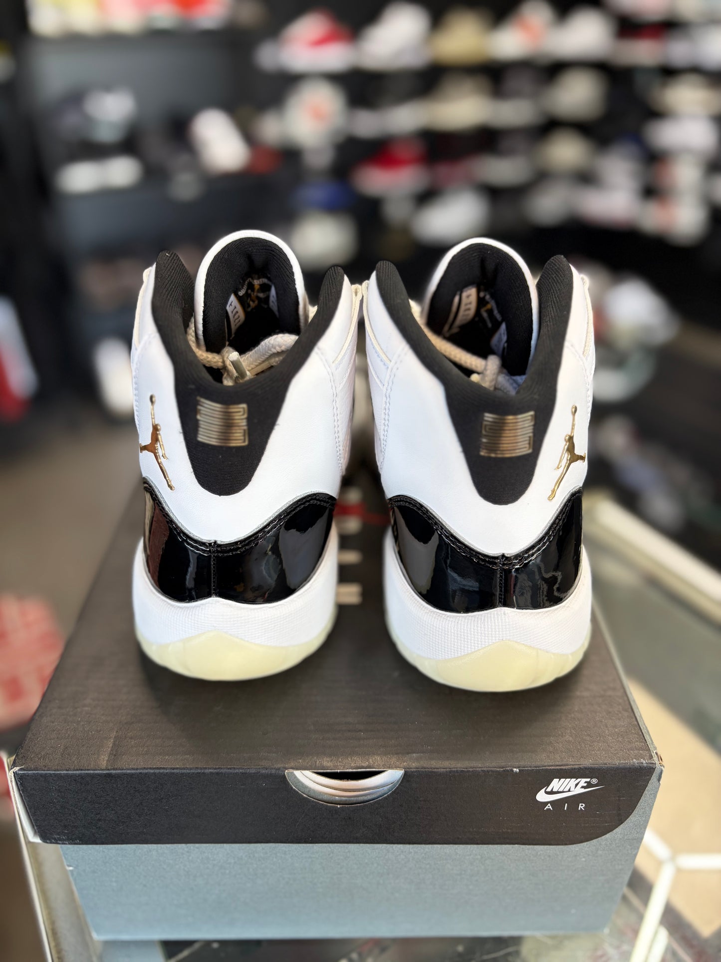 Jordan 11 “Gratitude” (Gs) Size 7y/8.5w