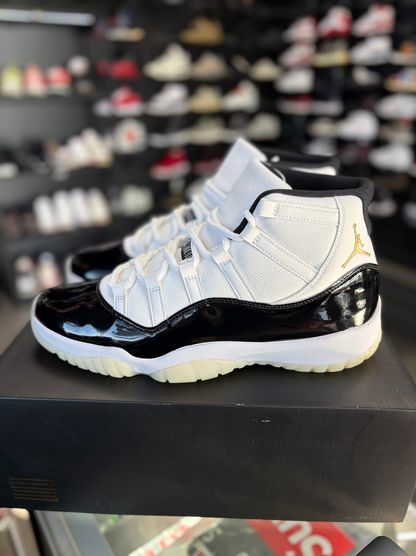 Jordan 11 “Gratitude” Size 13