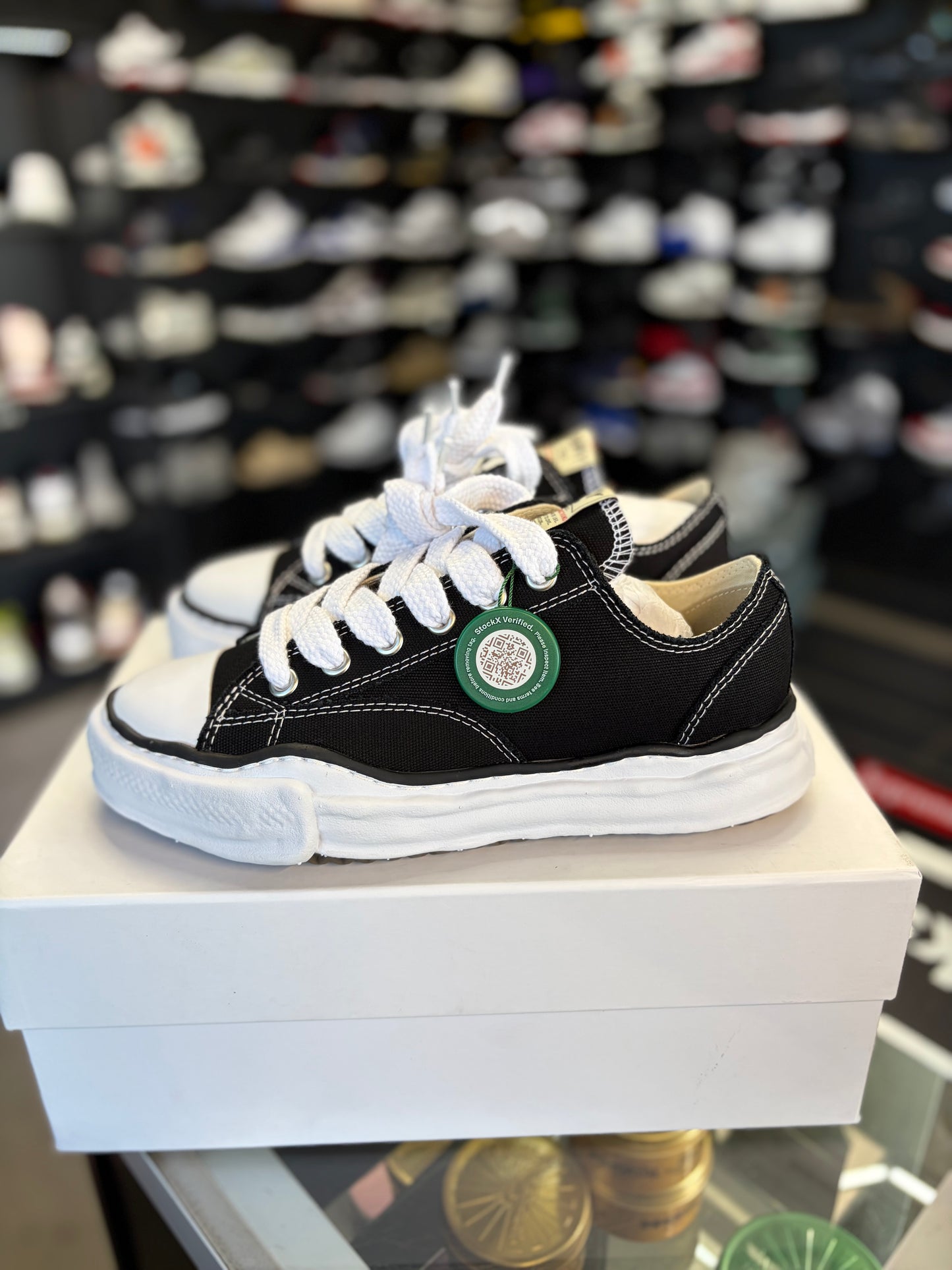 Maison Mihara Peterson “Black/White” Men’s