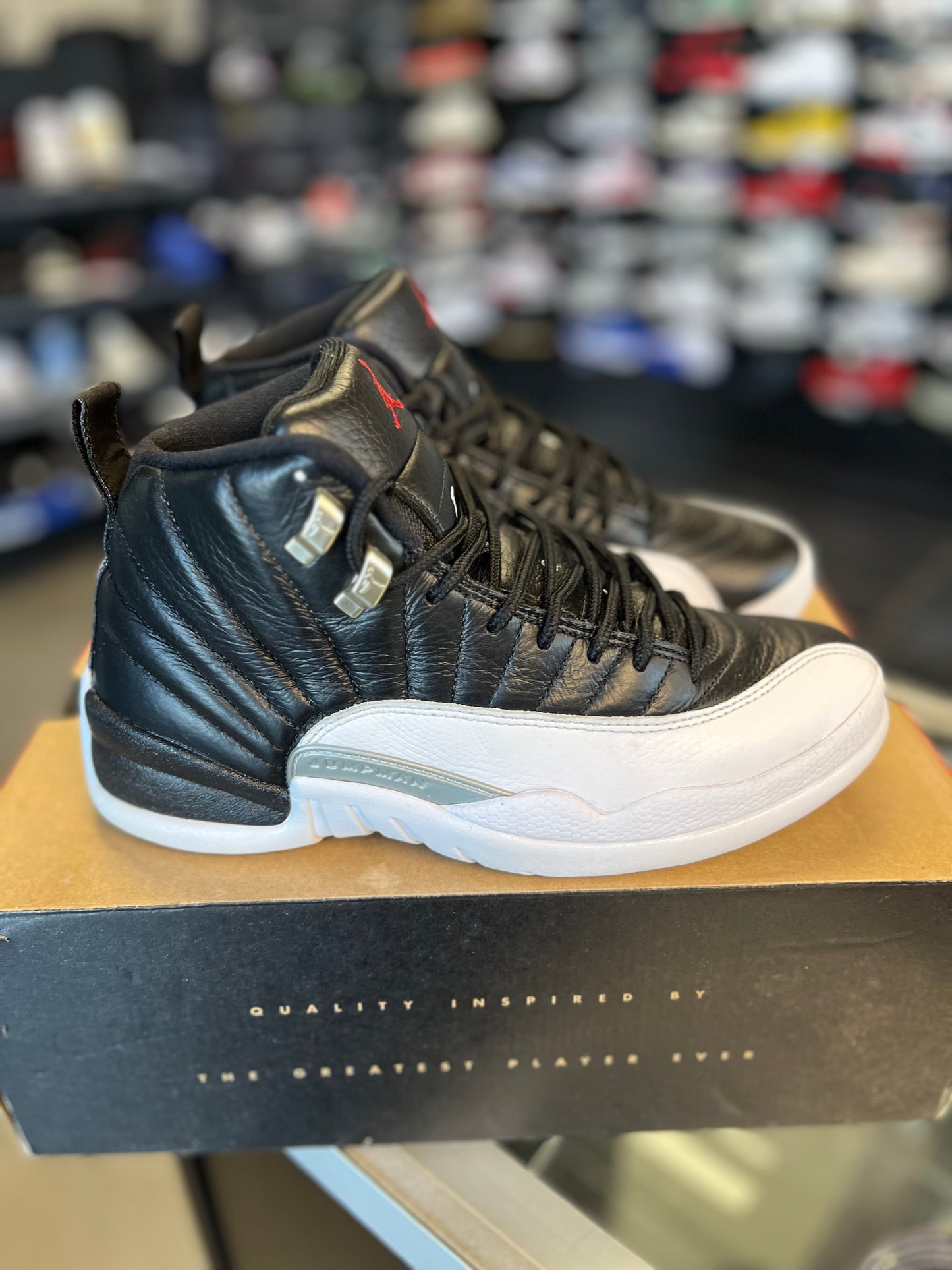 Jordan 12 “Playoffs” Size 8