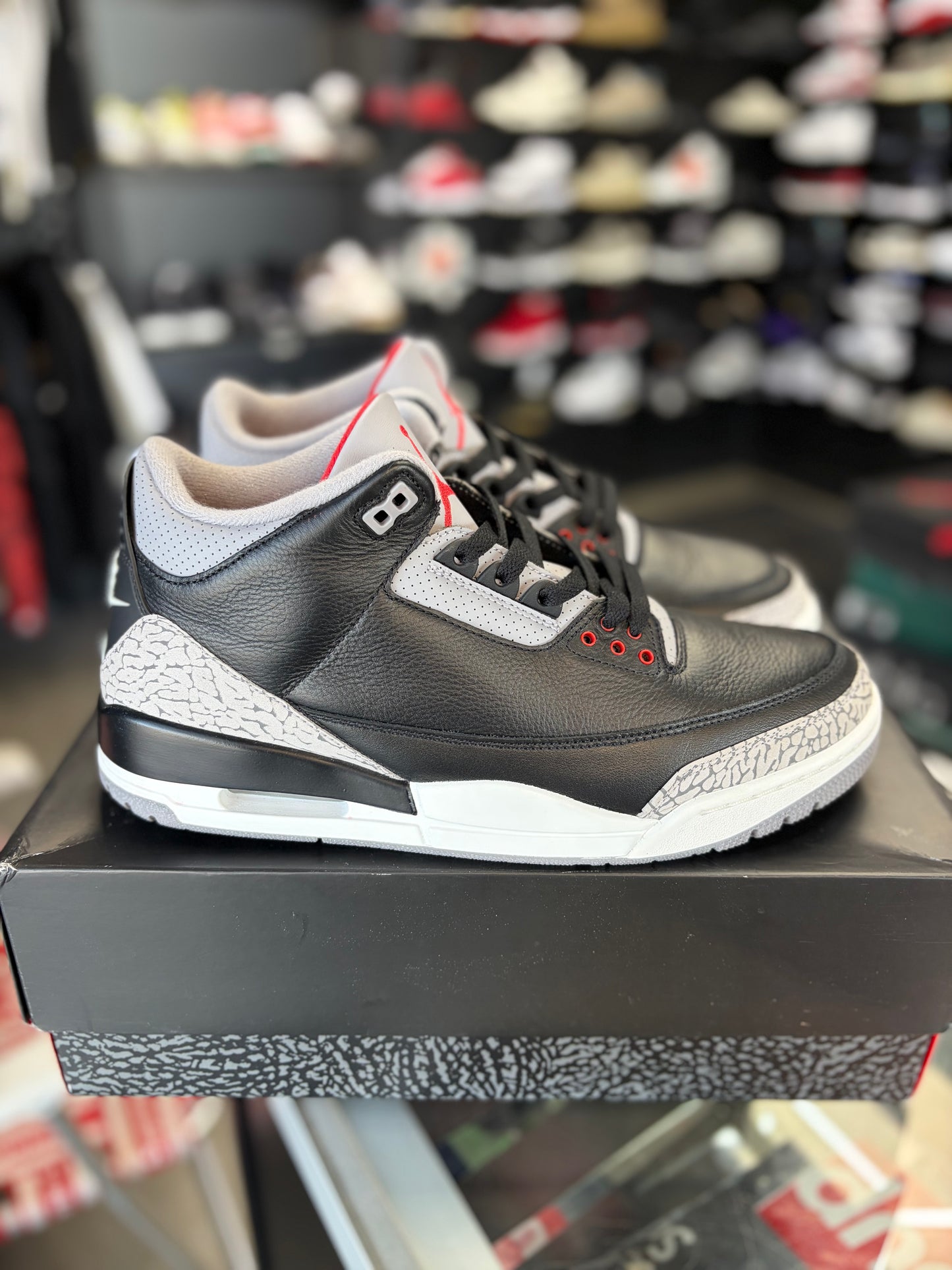 Jordan 3 “Black Cement” Size 11.5