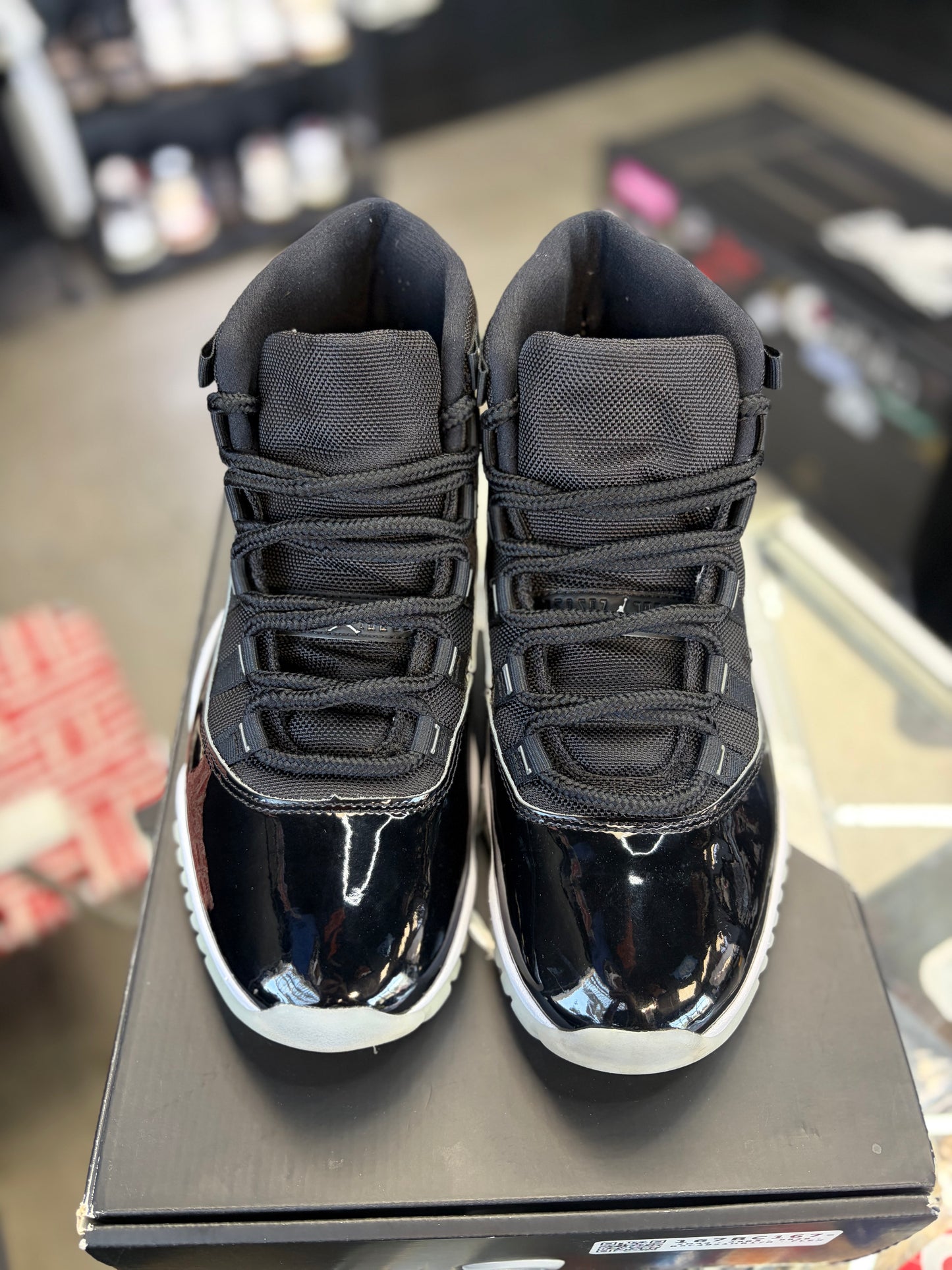 Jordan 11 “Jubilee” Size 9.5