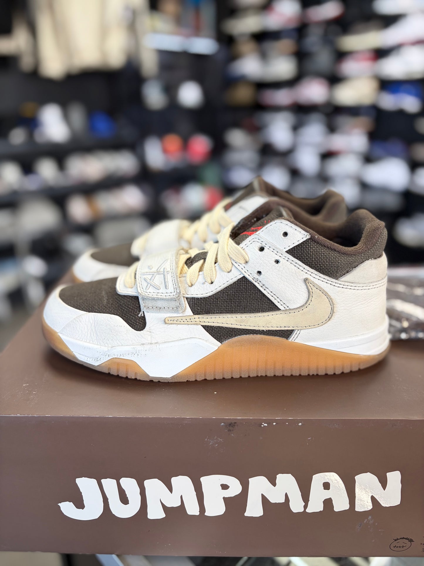 Travis Scott Jumpman Jack “Sail” Size 8