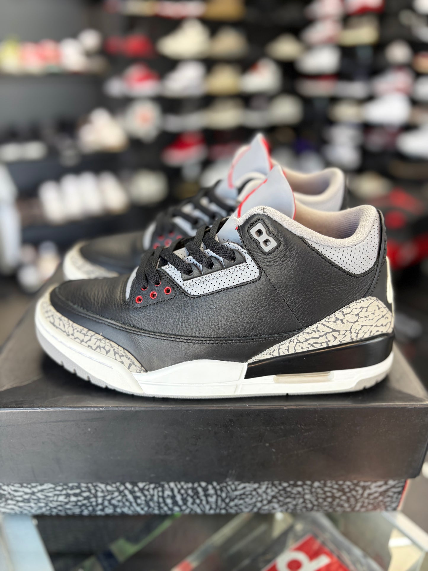 Jordan 3 “Black Cement” Size 9.5