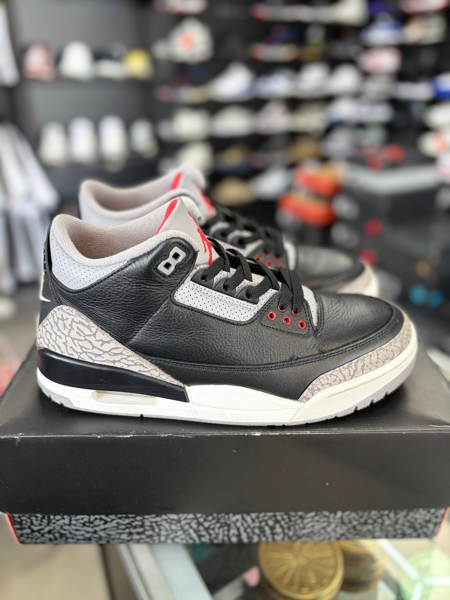Jordan 3 “Black Cement” Size 9.5