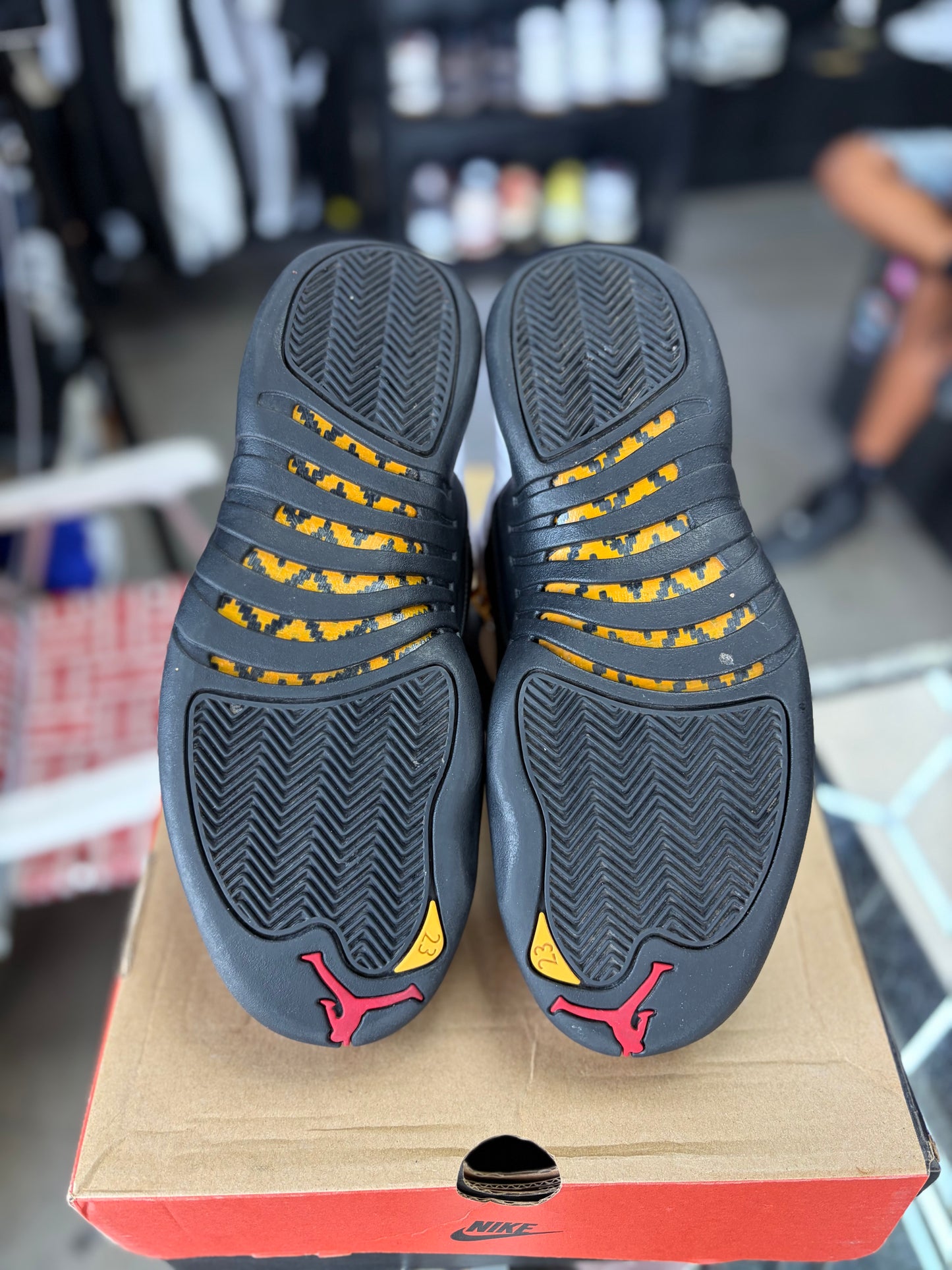 Jordan 12 “Taxi” (2025) Size 8.5