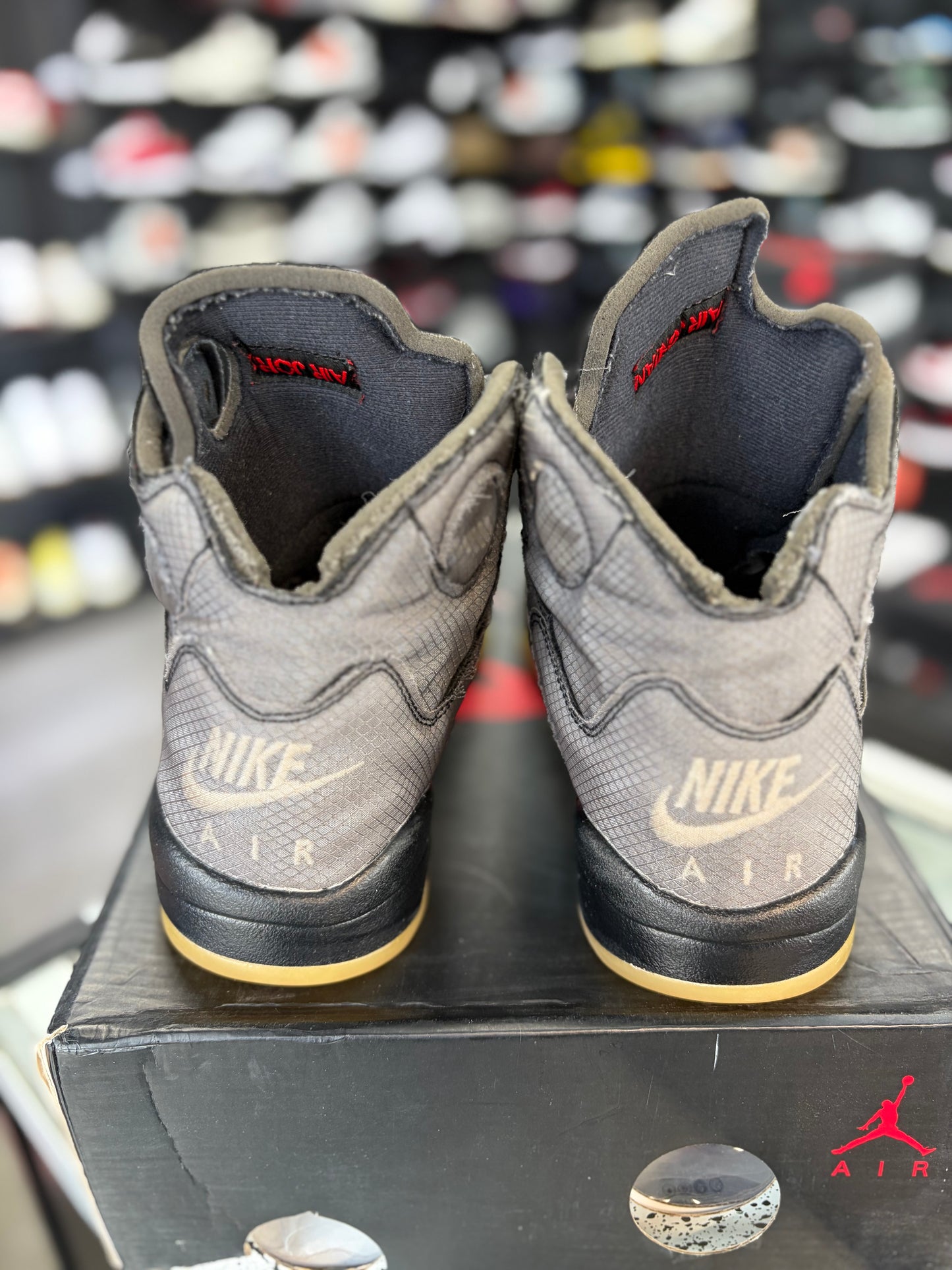 Jordan 5 x Off White “Muslin” Size 8.5