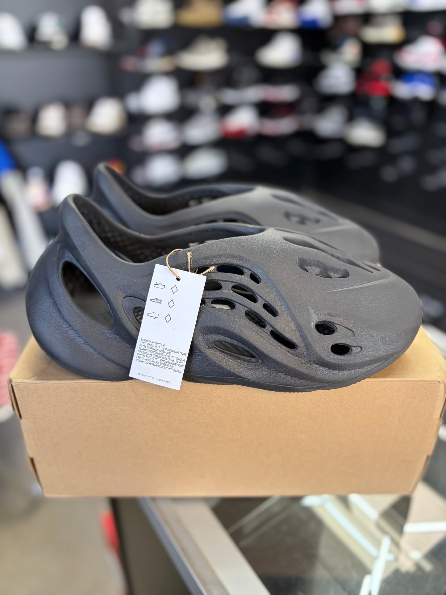Yeezy Foam Rnnr “Onyx” Size 11