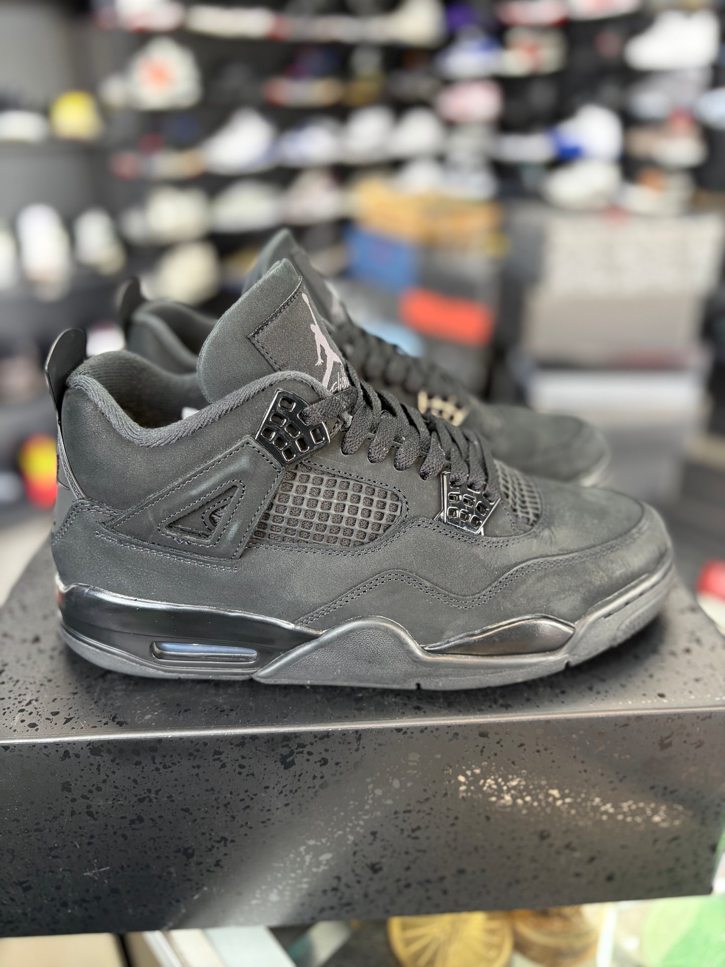 Jordan 4 “Black Cat” (2025) Size 9.5