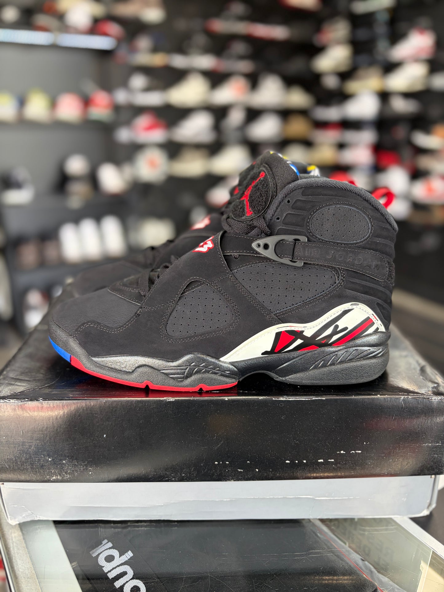 Jordan 8 “Playoffs” Size 9.5