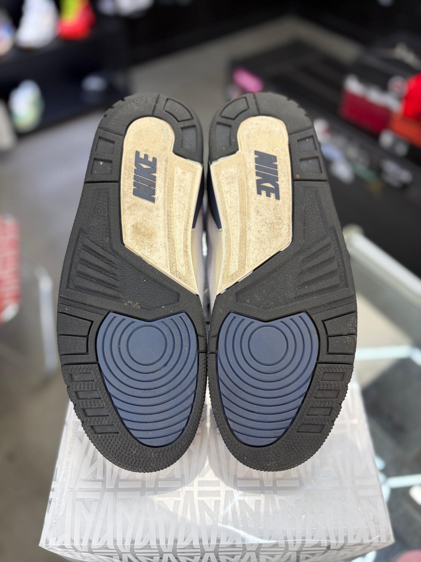 Jordan 3 x A Ma Maniere “Diffused Blue” Size 10 Men