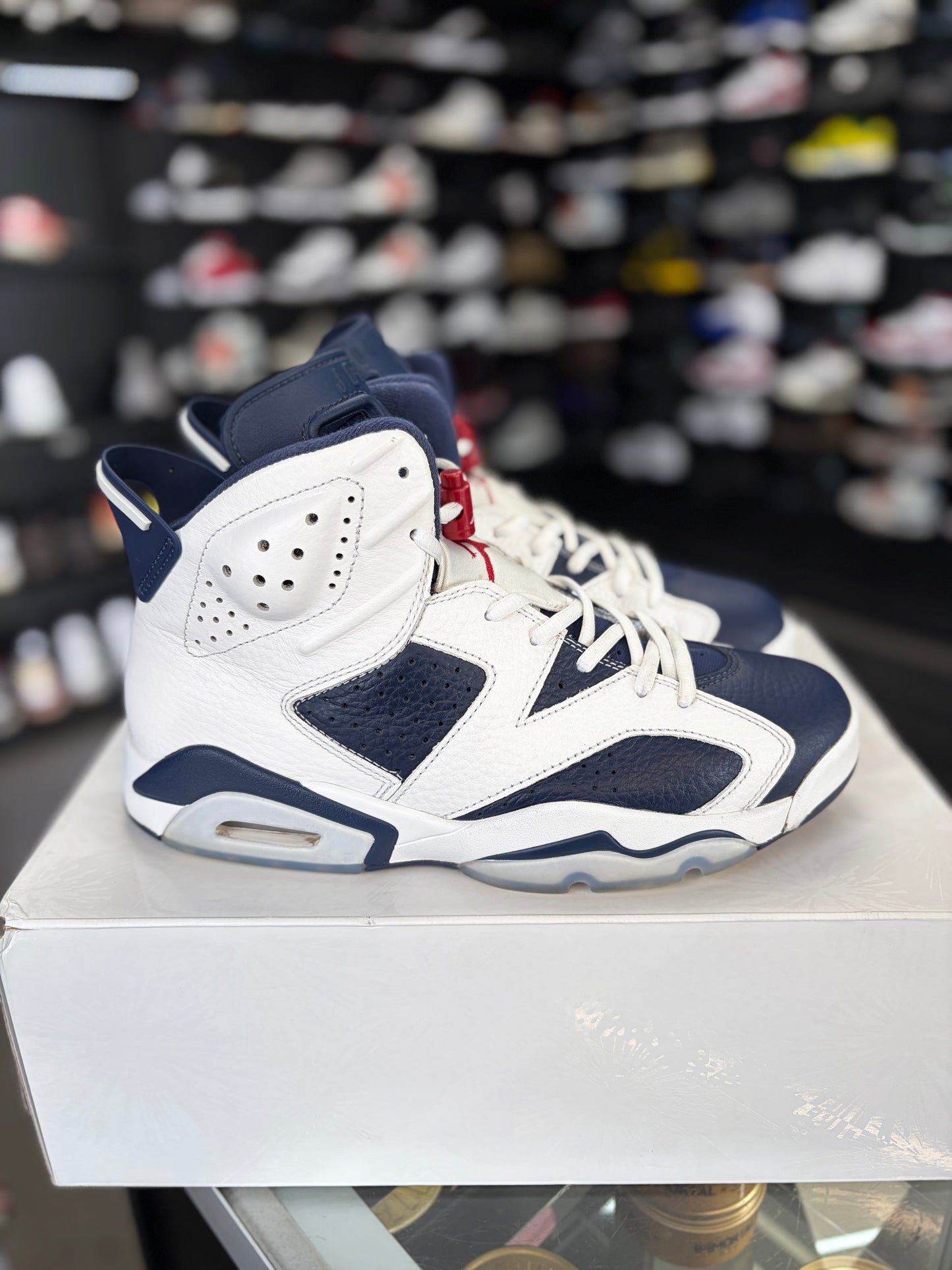 Jordan 6 “Olympic” Size 9