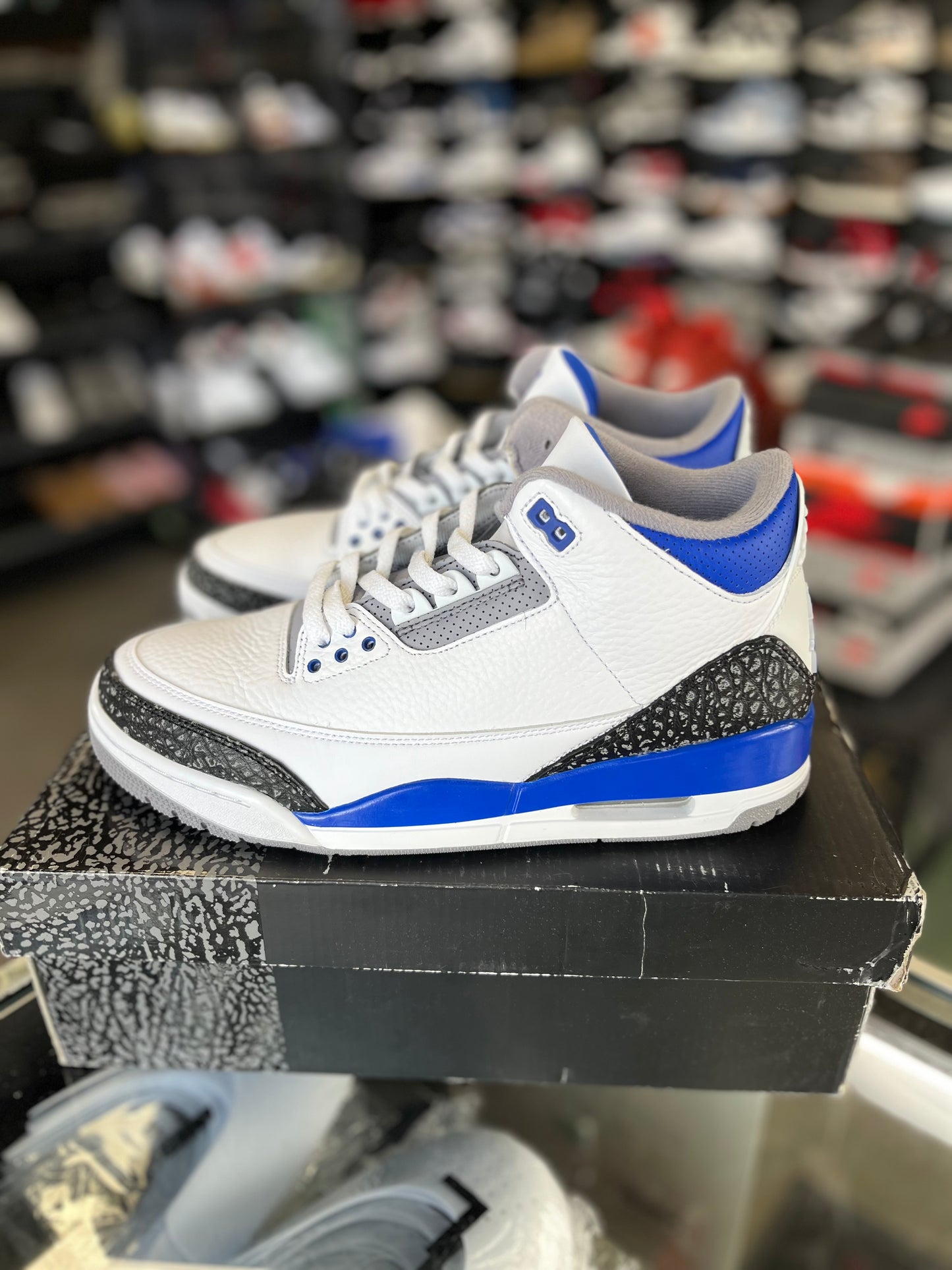 Jordan 3 “Racer Blue” Size 9.5
