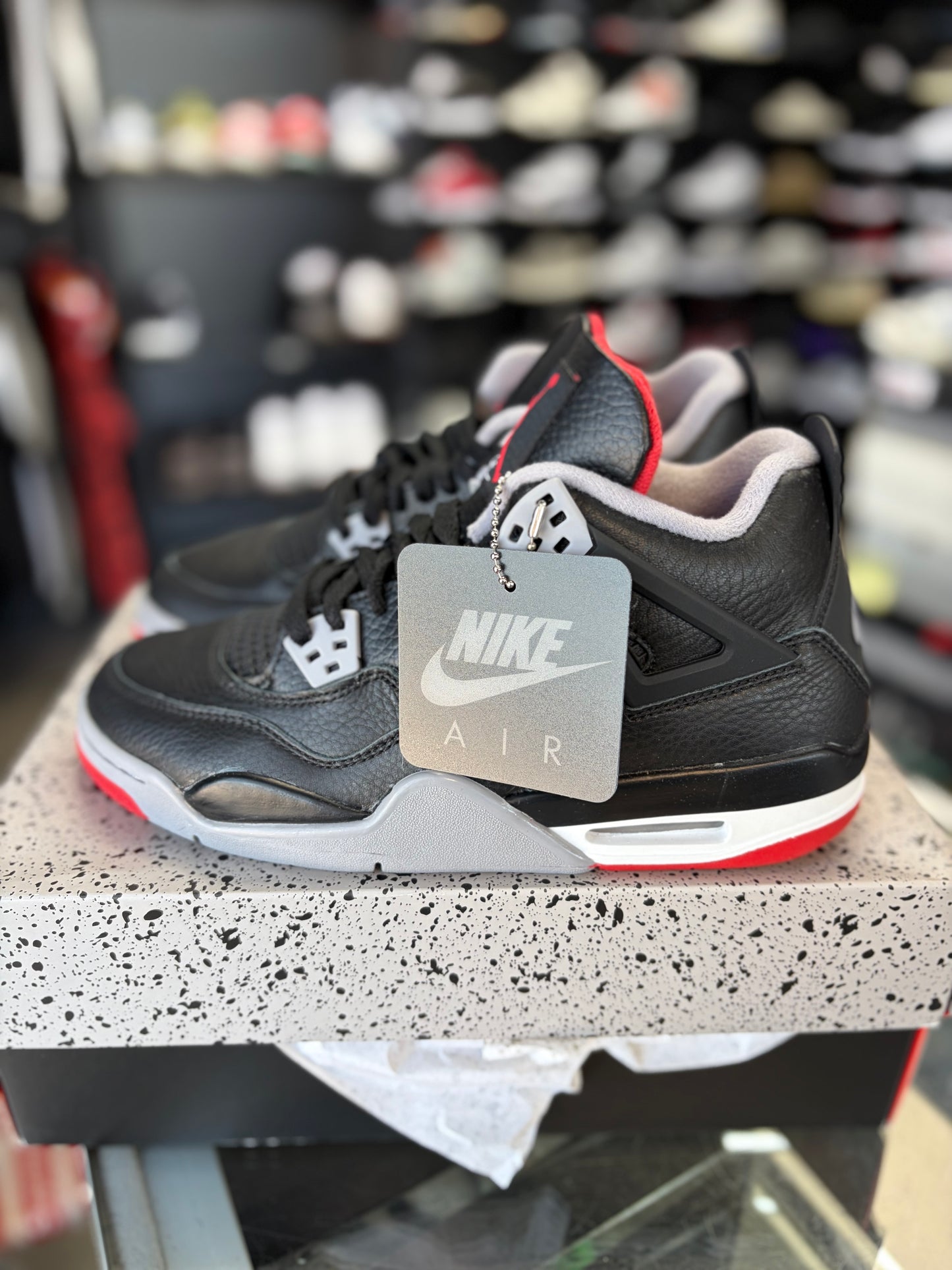 Jordan 4 “Bred Reimagined” (Gs) Size 7y/8.5w