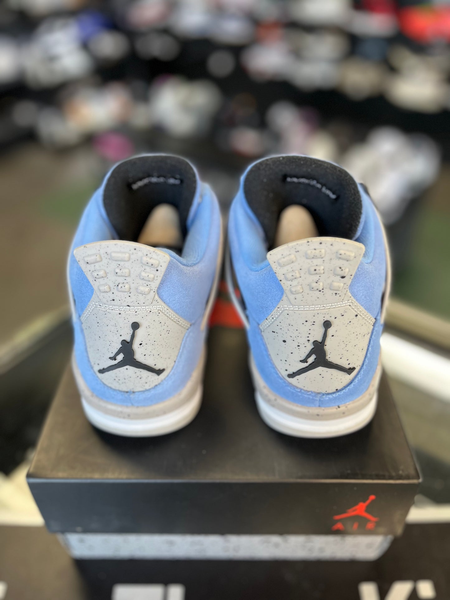 Jordan 4 “UNC” (Gs) Size 6.5y/8w