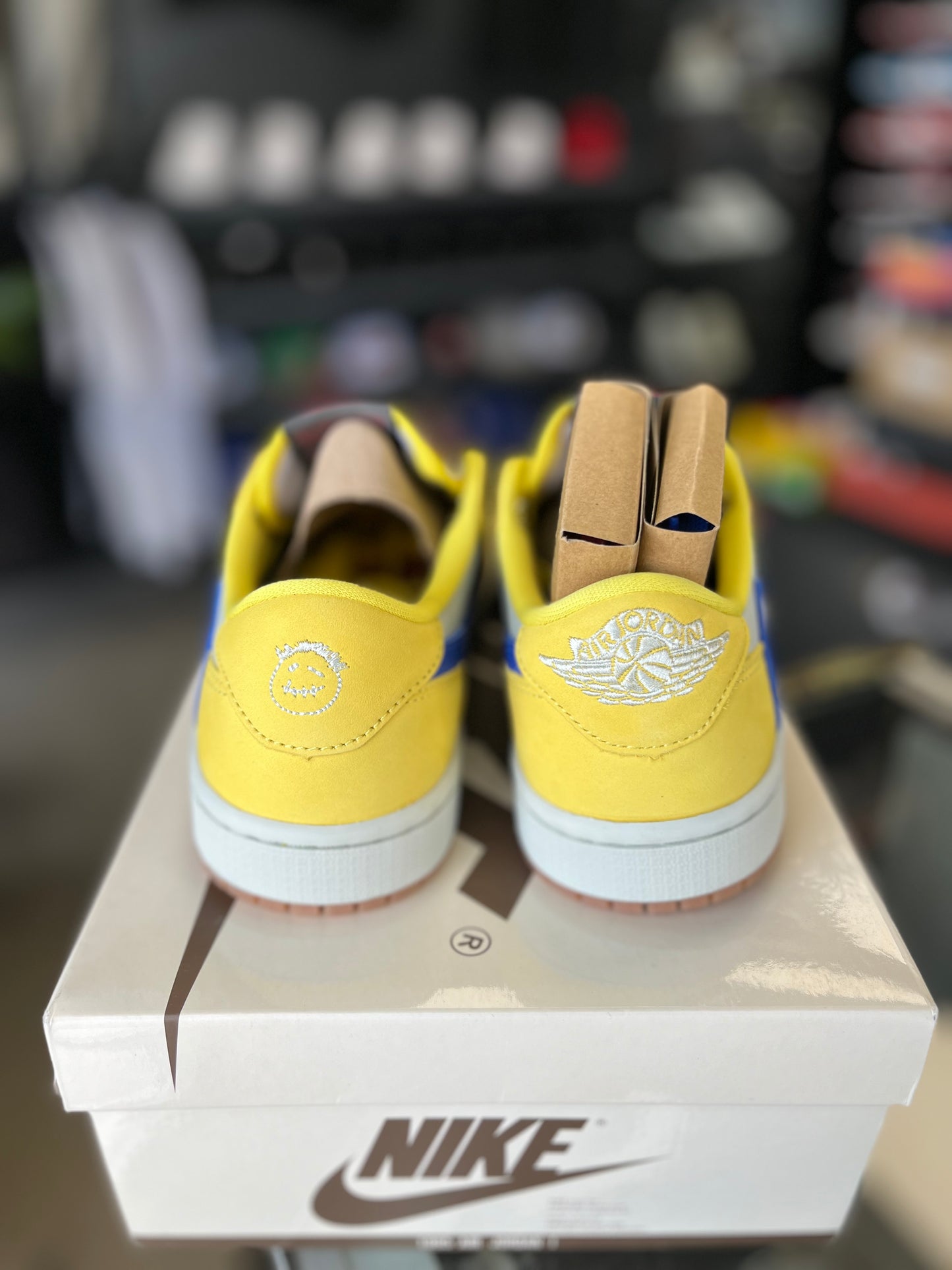 Travis Scott x Jordan 1 Low “Canary” Size 7.5womens