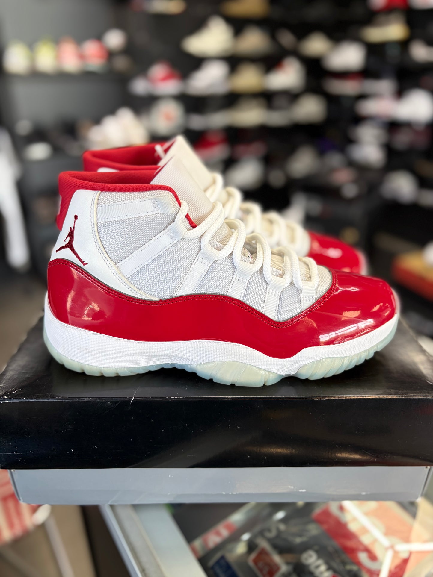 Jordan 11 “Cherry” Size 9