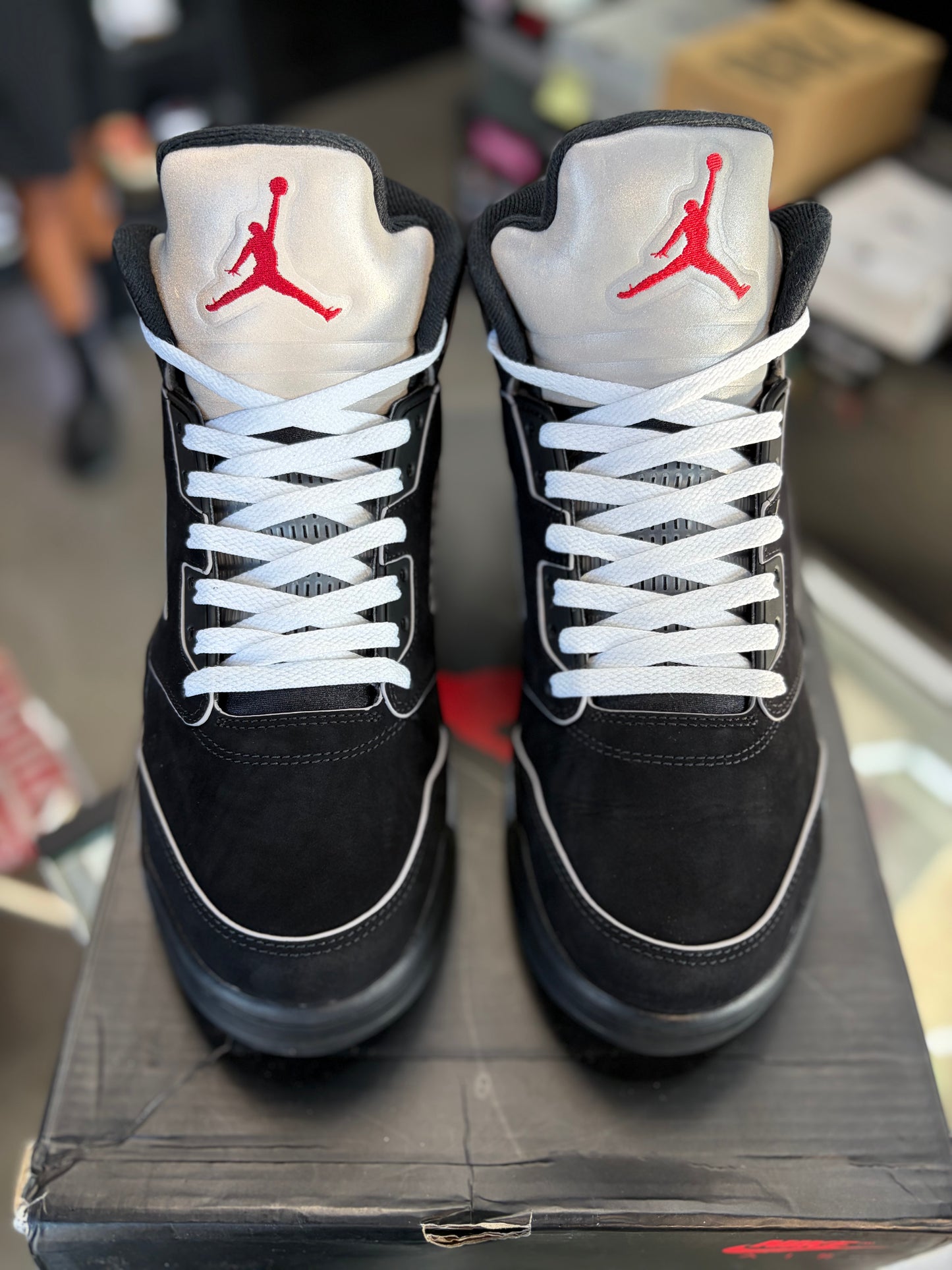 Jordan 5 “‘Metallic Reimagined” Size 11
