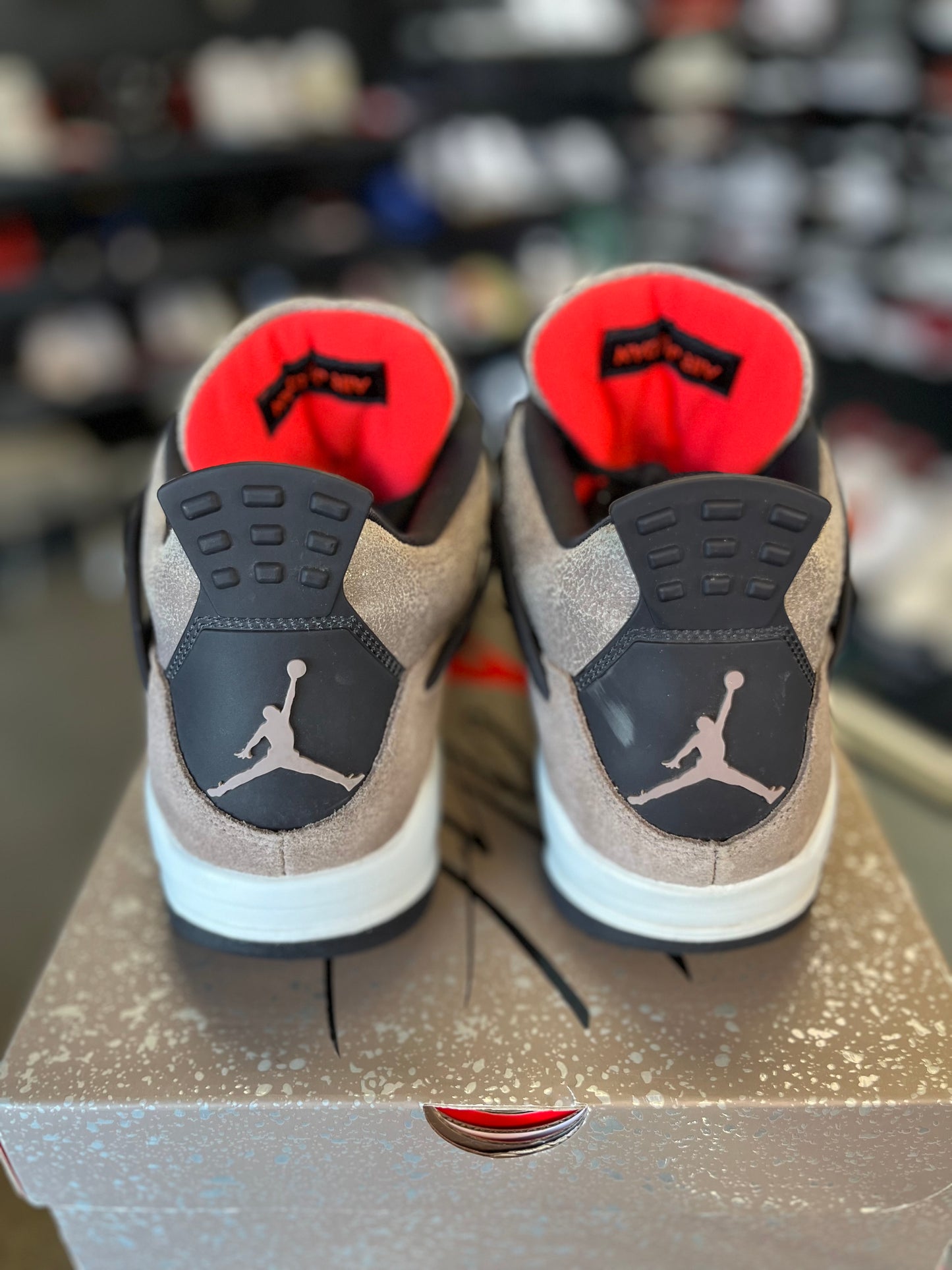Jordan 4 “Taupe Haze” Size 9.5