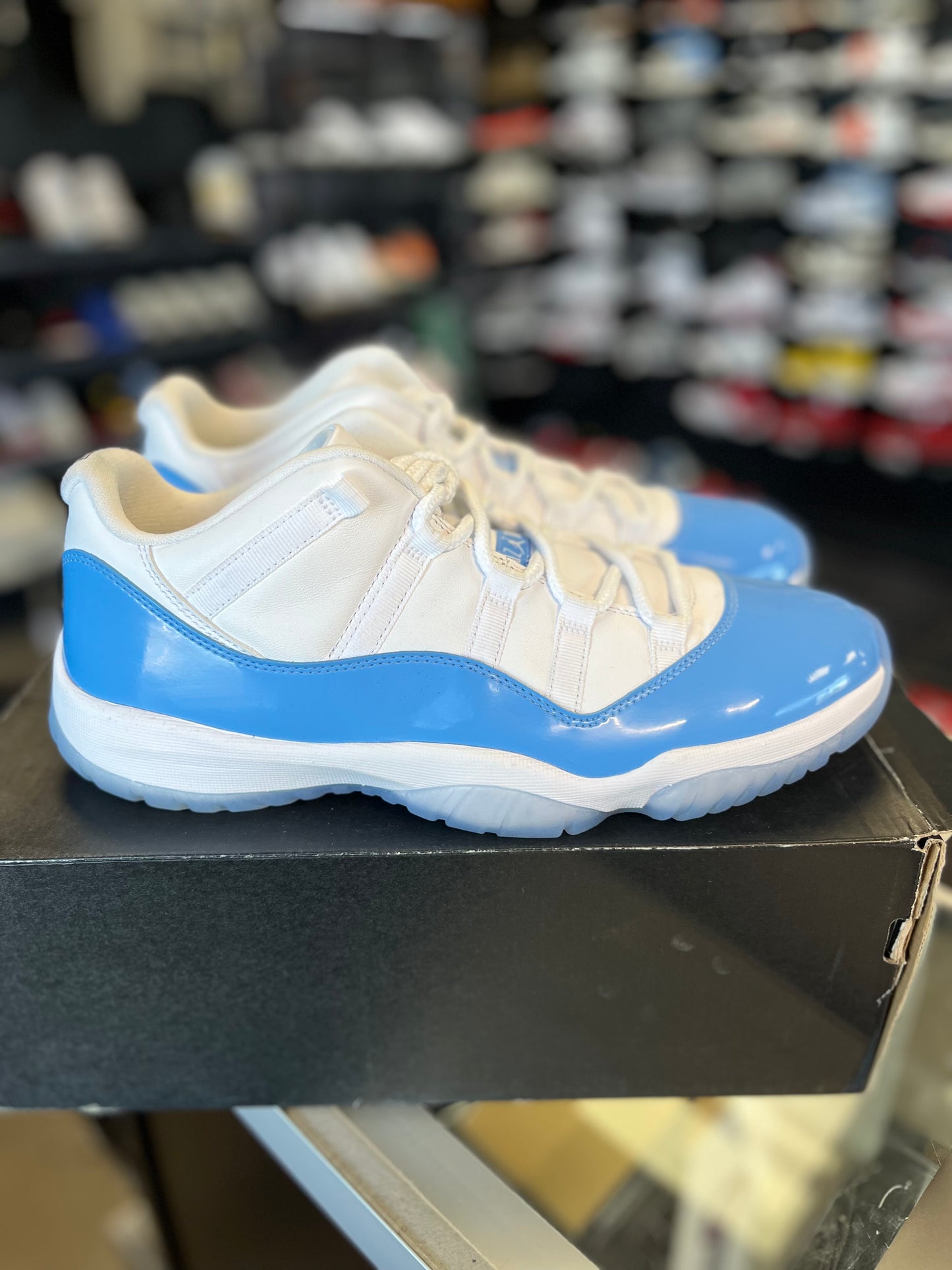 Jordan 11 Low “University Blue” (2017) Size 11