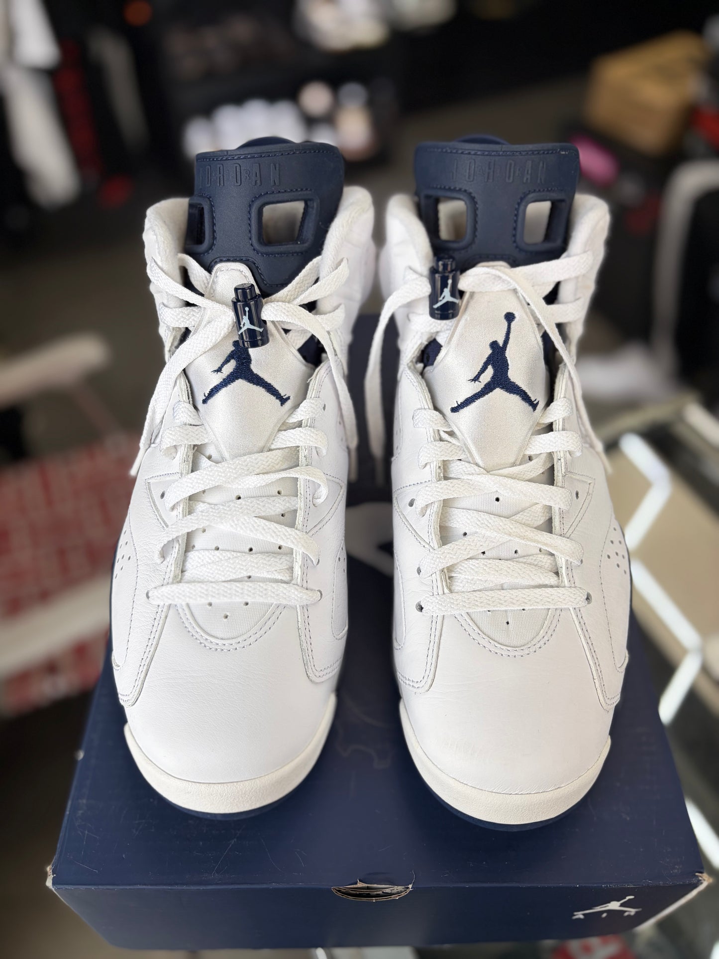 Jordan 6 “Midnight Navy” Size 10