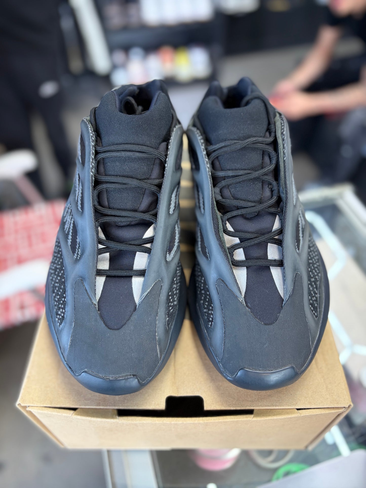 Yeezy 700 v3 “Alvah” Size 11.5