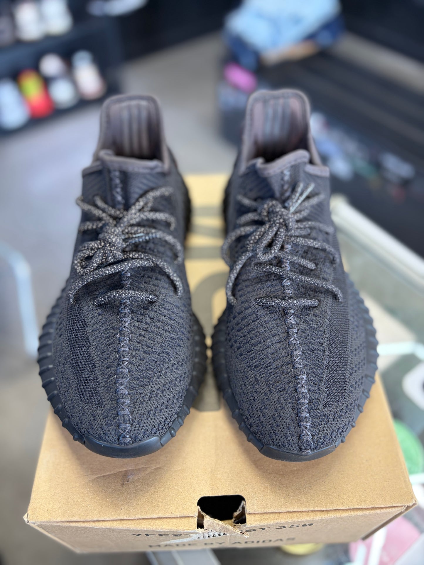 Yeezy 350 “Black” Size 8