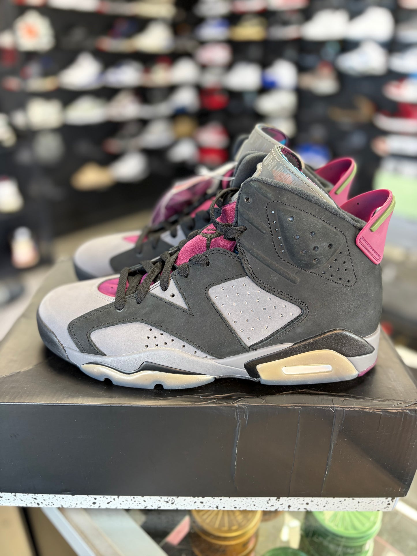 Jordan 6 “Bordeaux” Size 9.5