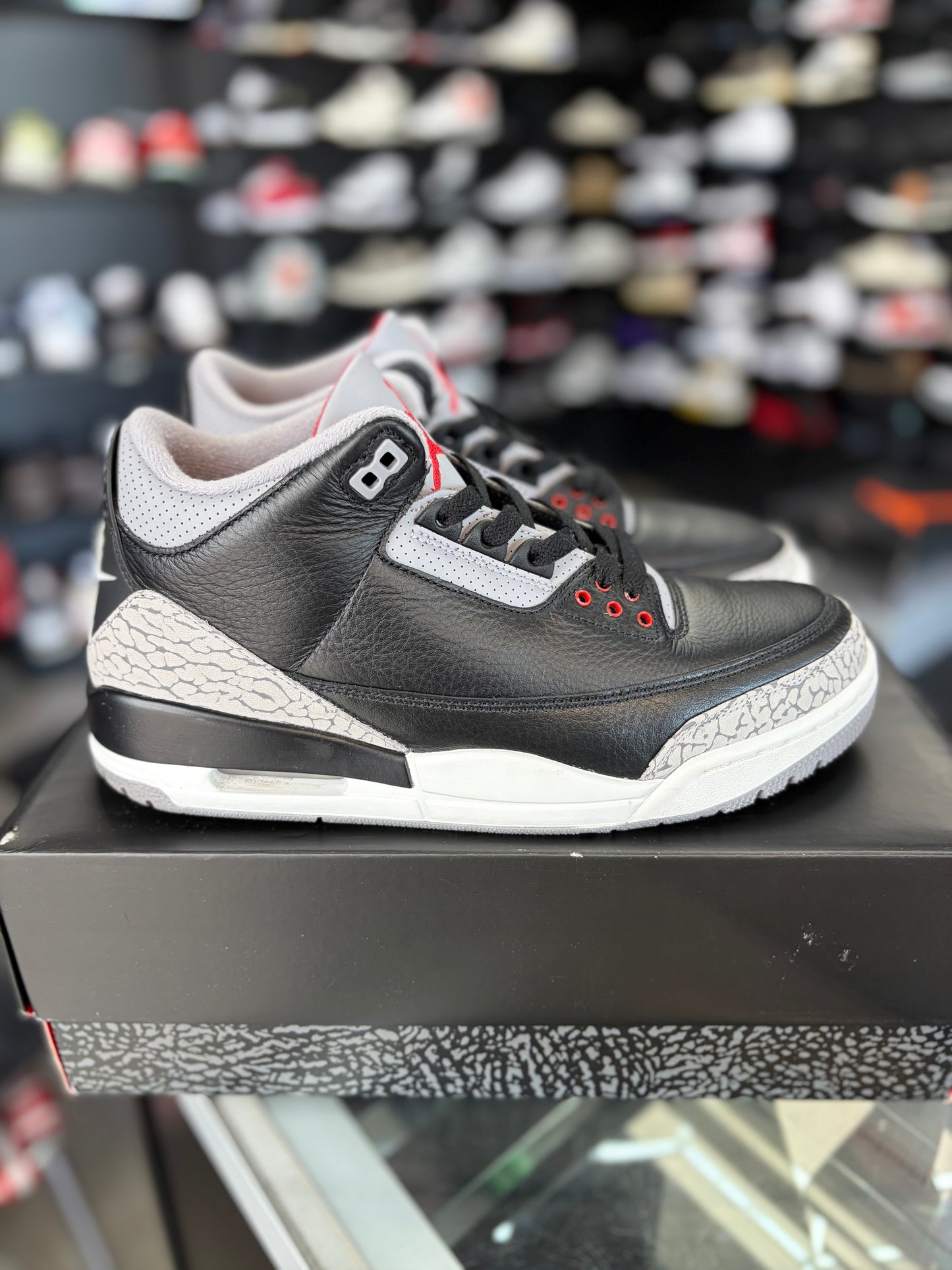 Jordan 3 “Black Cement” (2024) Size 9.5