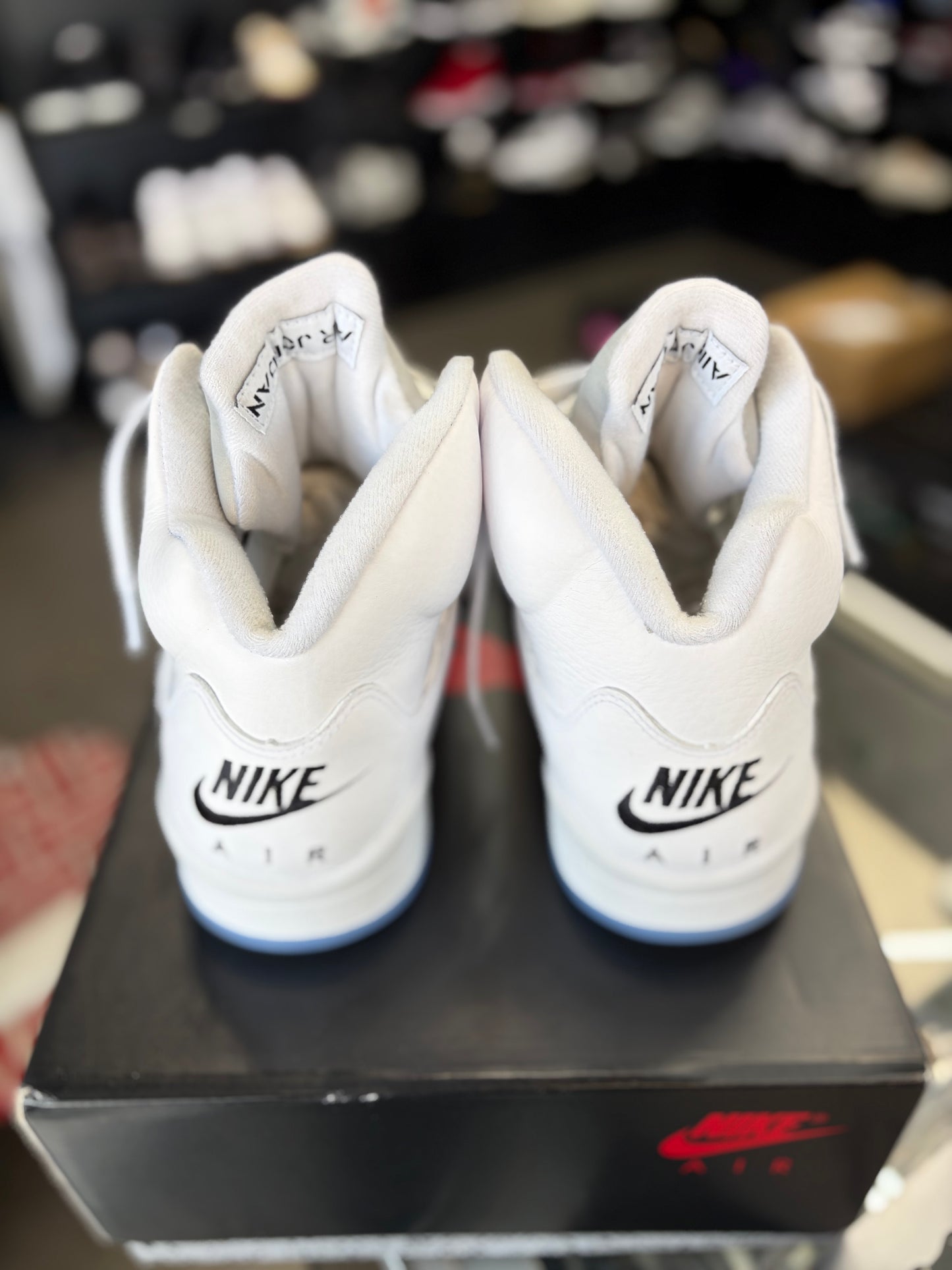 Jordan 5 “White Metallic” Size 8.5