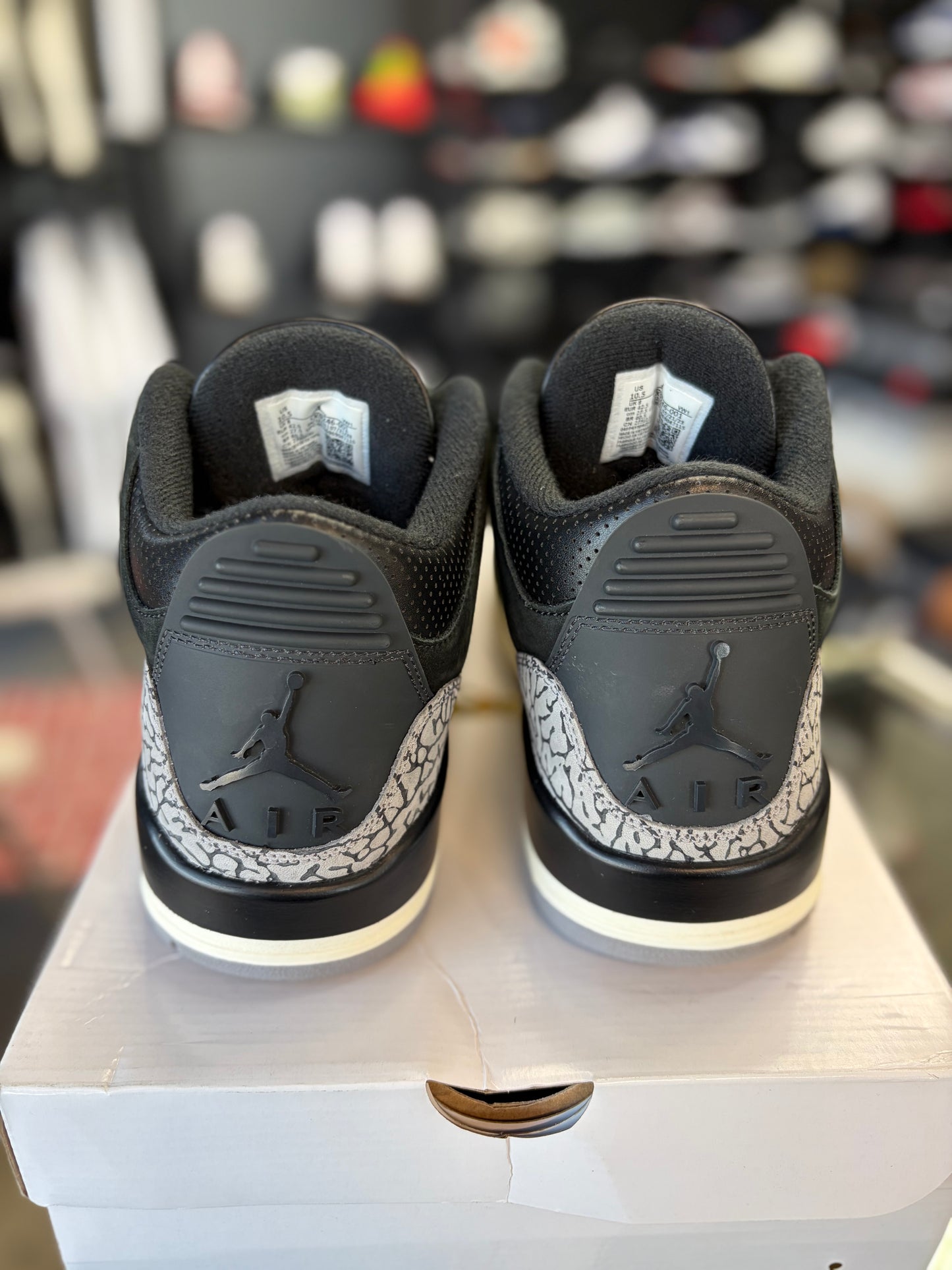 Jordan 3 “Off Noir” Size 9 Men