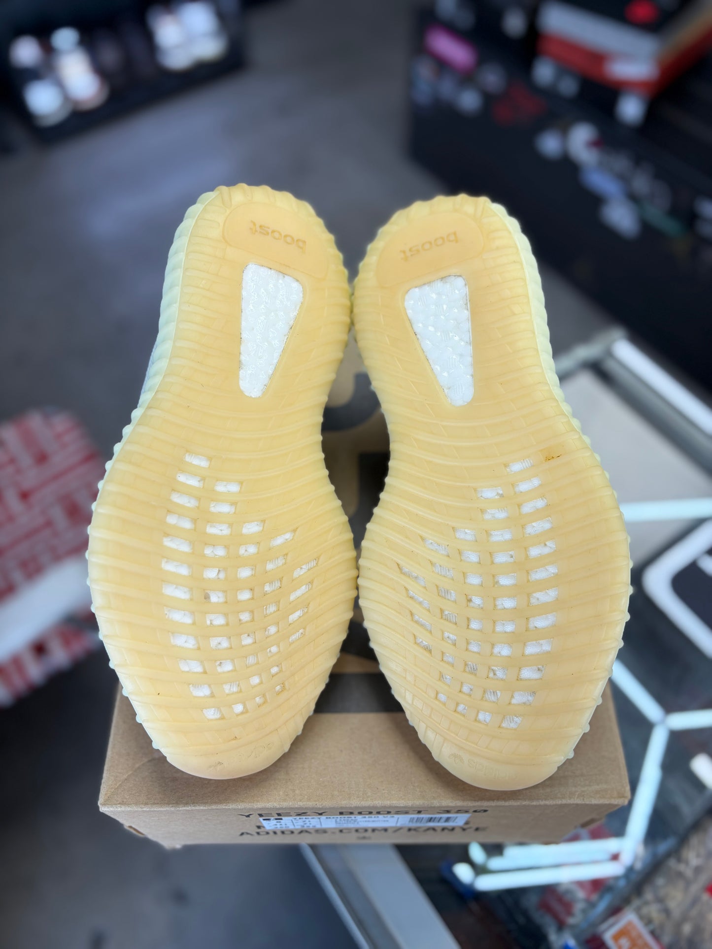 Yeezy 350 “Butter” Size 8