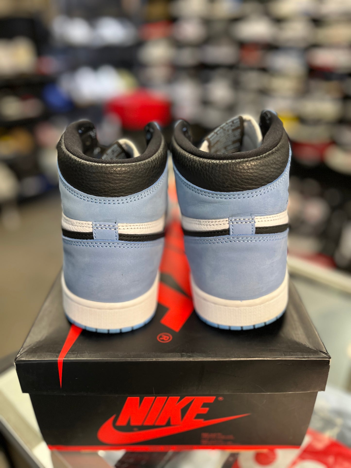 Jordan 1 “University Blue” Size 8.5