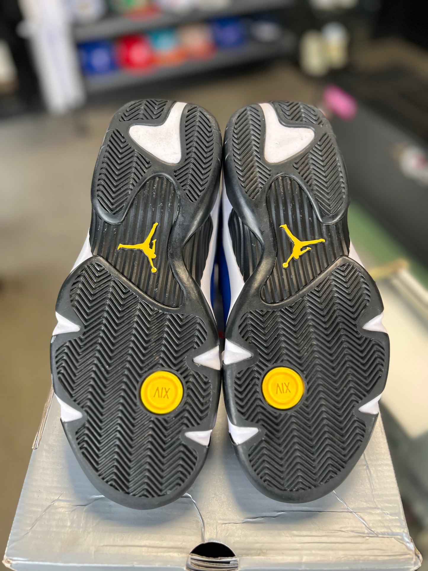 Jordan 14 “Laney” (2023) Size 9