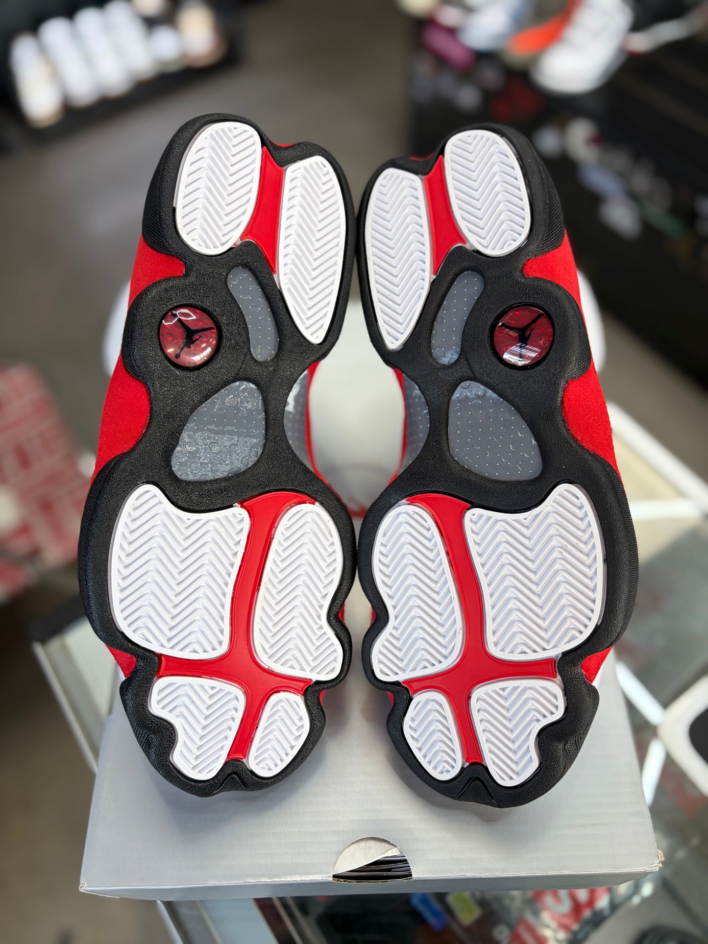 Jordan 13 “Chicago” Size 8