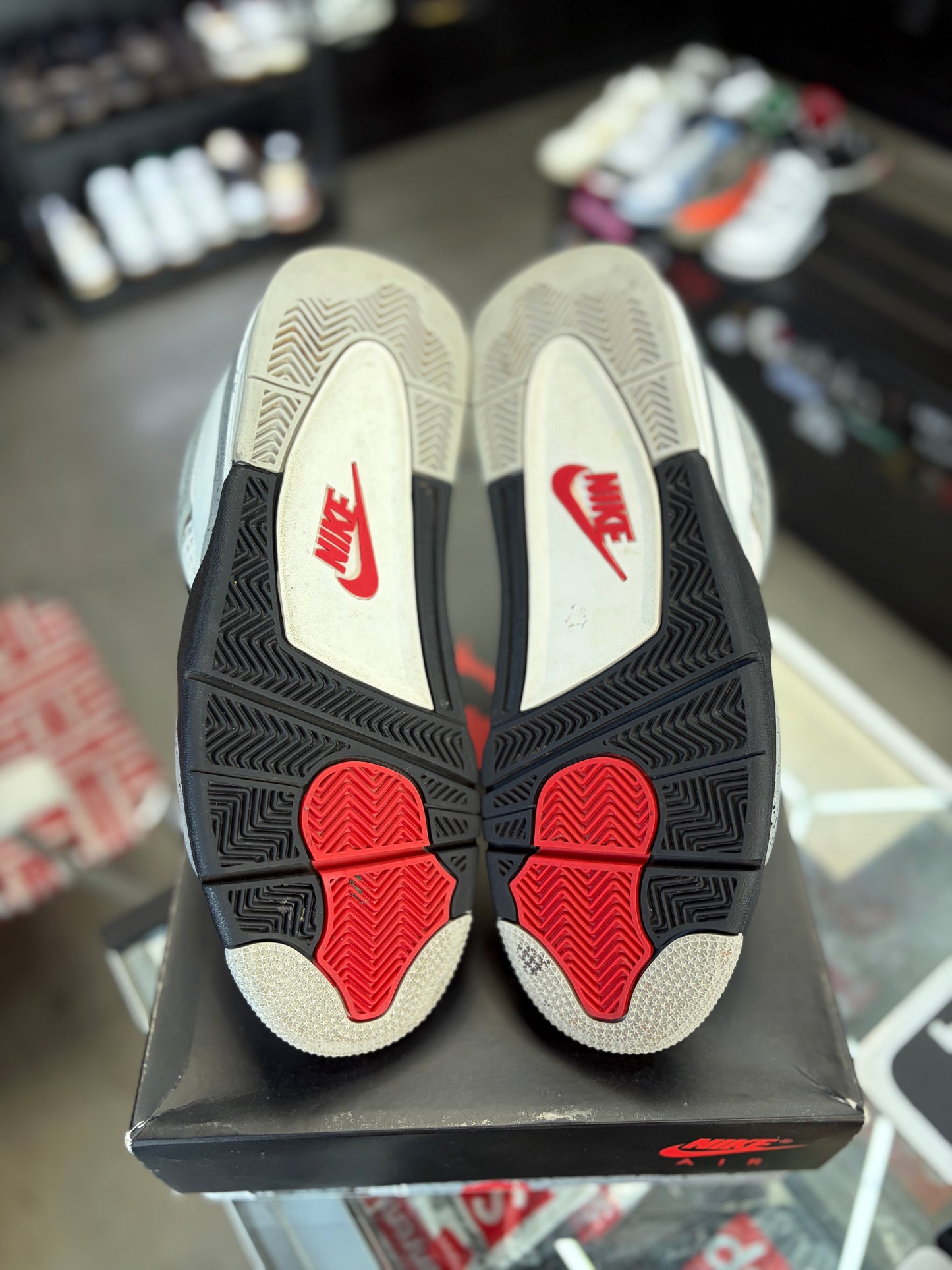Jordan 4 “White Cement” Size 10.5