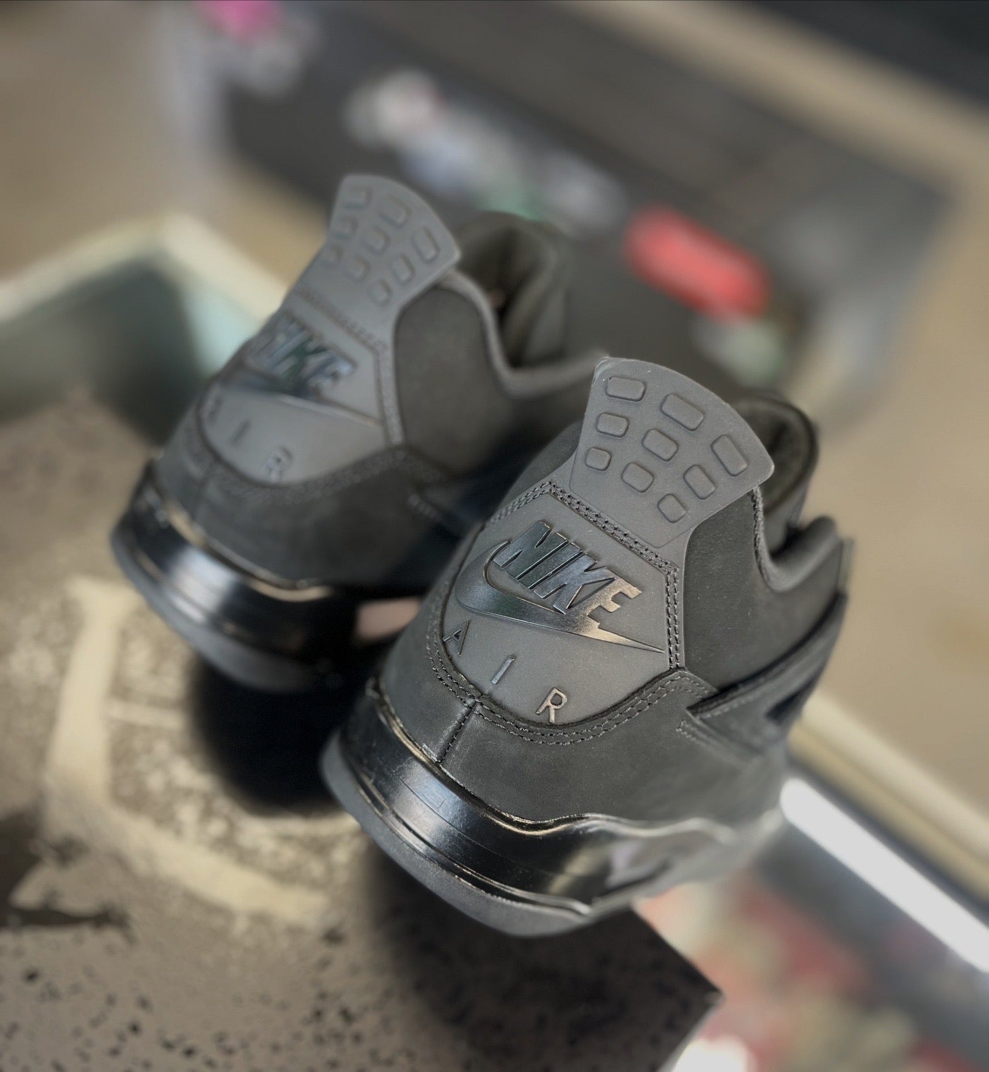 Jordan 4 “Black Cat” (2025)