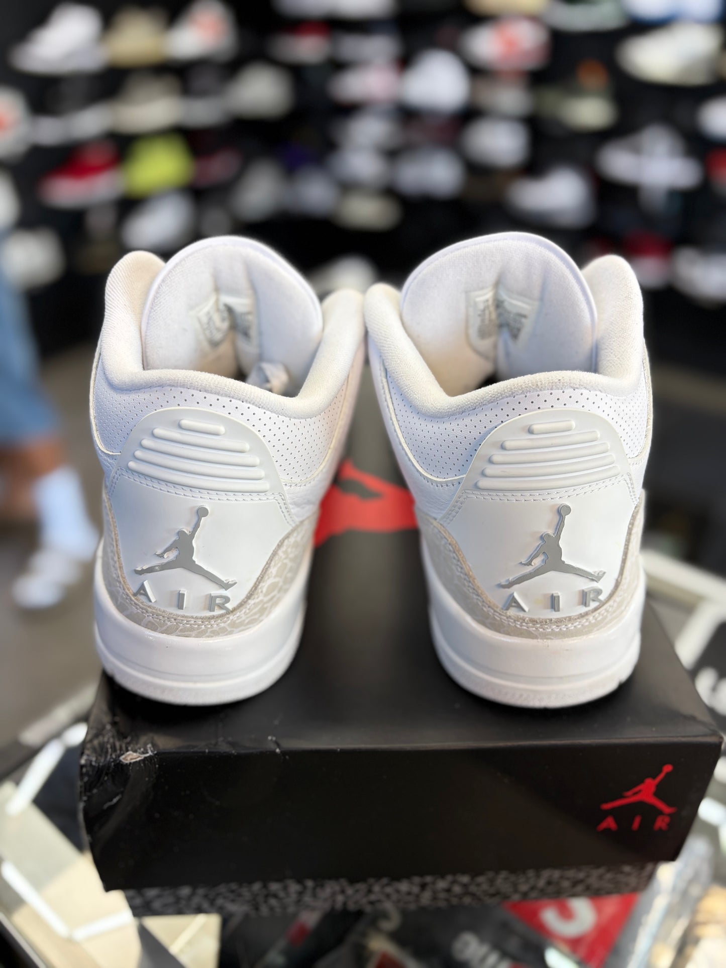 Jordan 3 “Pure Money” Size 10