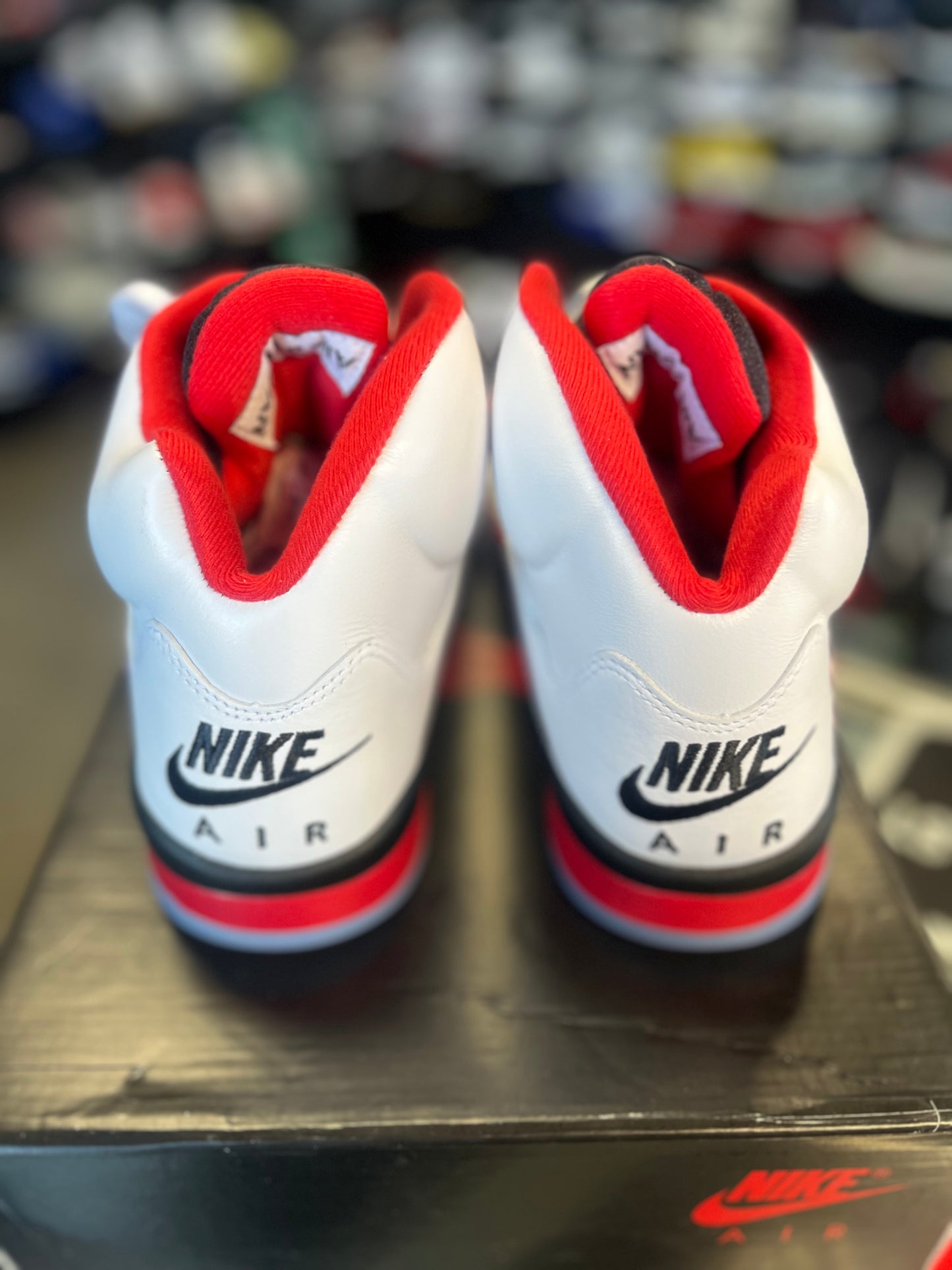 Jordan 5 “Fire Red” (2025) Size 8.5