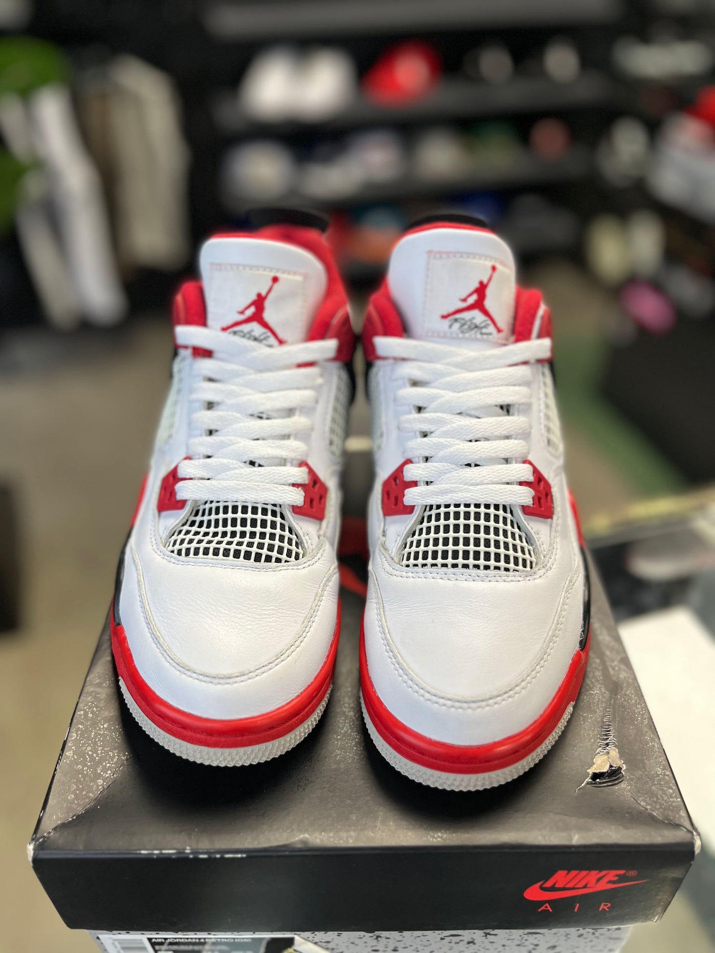 Jordan 4 “Fire Red” (GS) Size 7y/8.5w