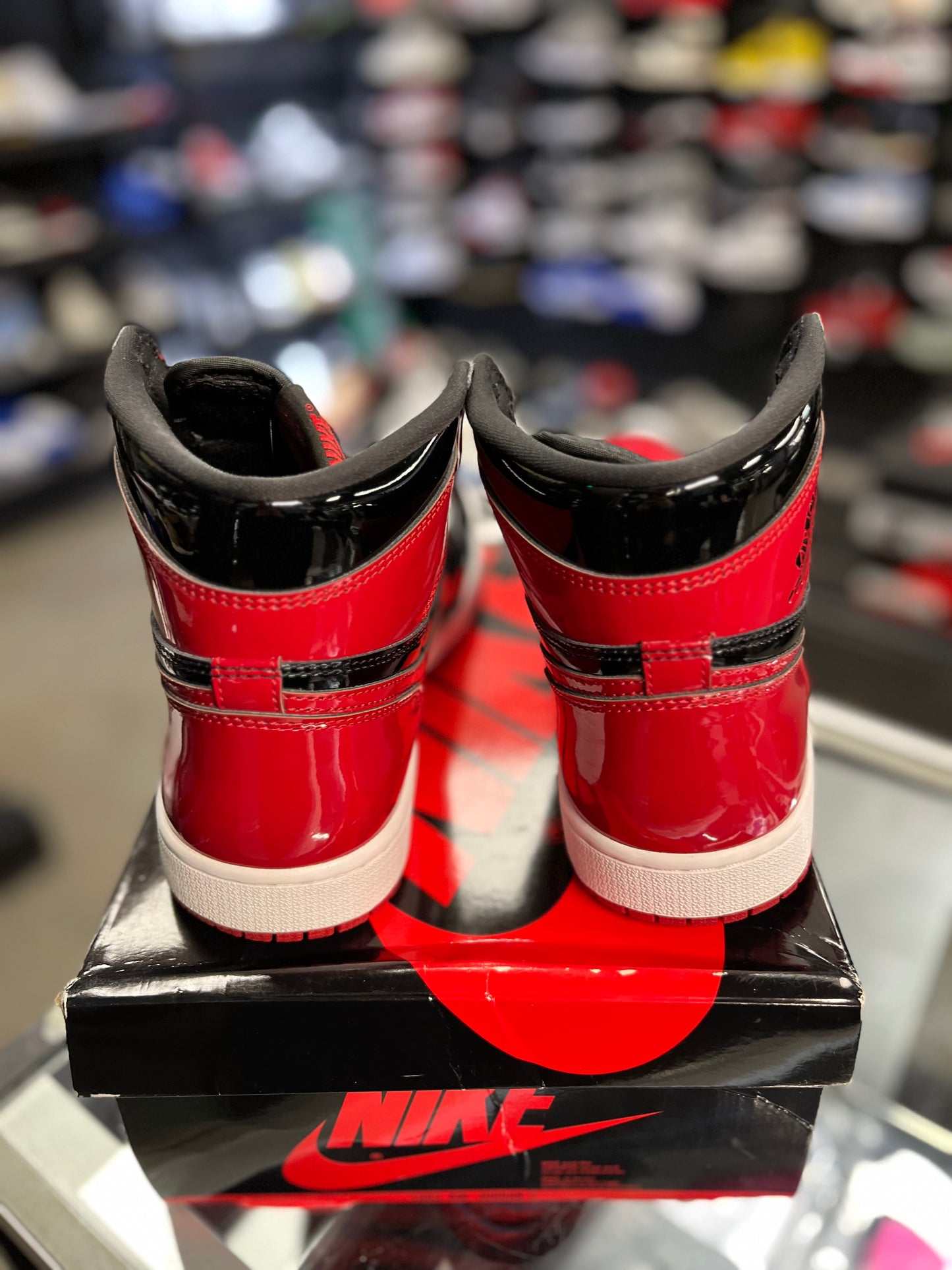 Jordan 1 “Patent Bred” Size 9