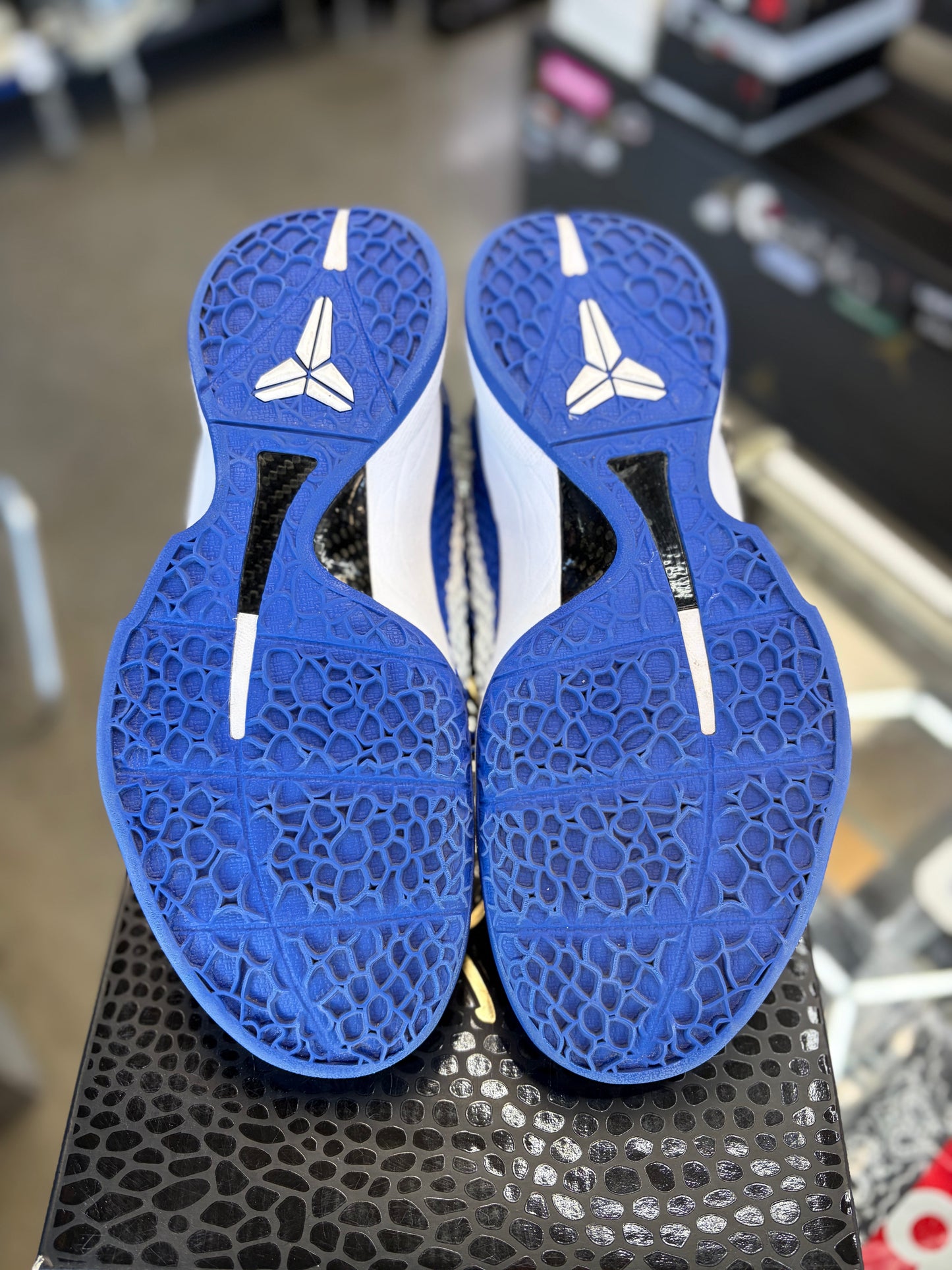 Kobe 6 Protro “La Dodgers” Size 8.5