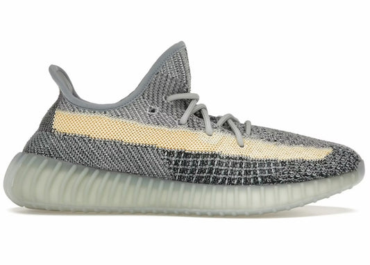 Yeezy 350 “Ash Blue” Size 9