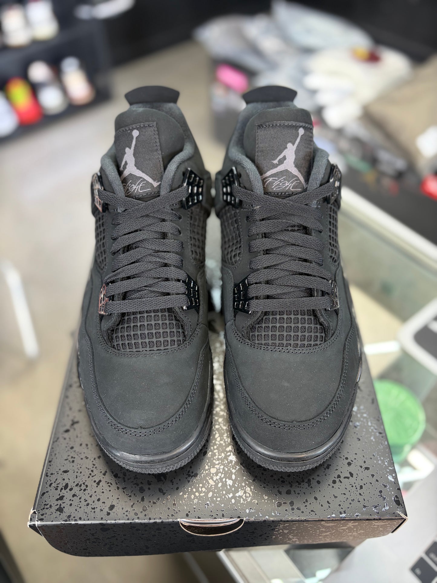 Jordan 4 “Black Cat” (2025) Size 8